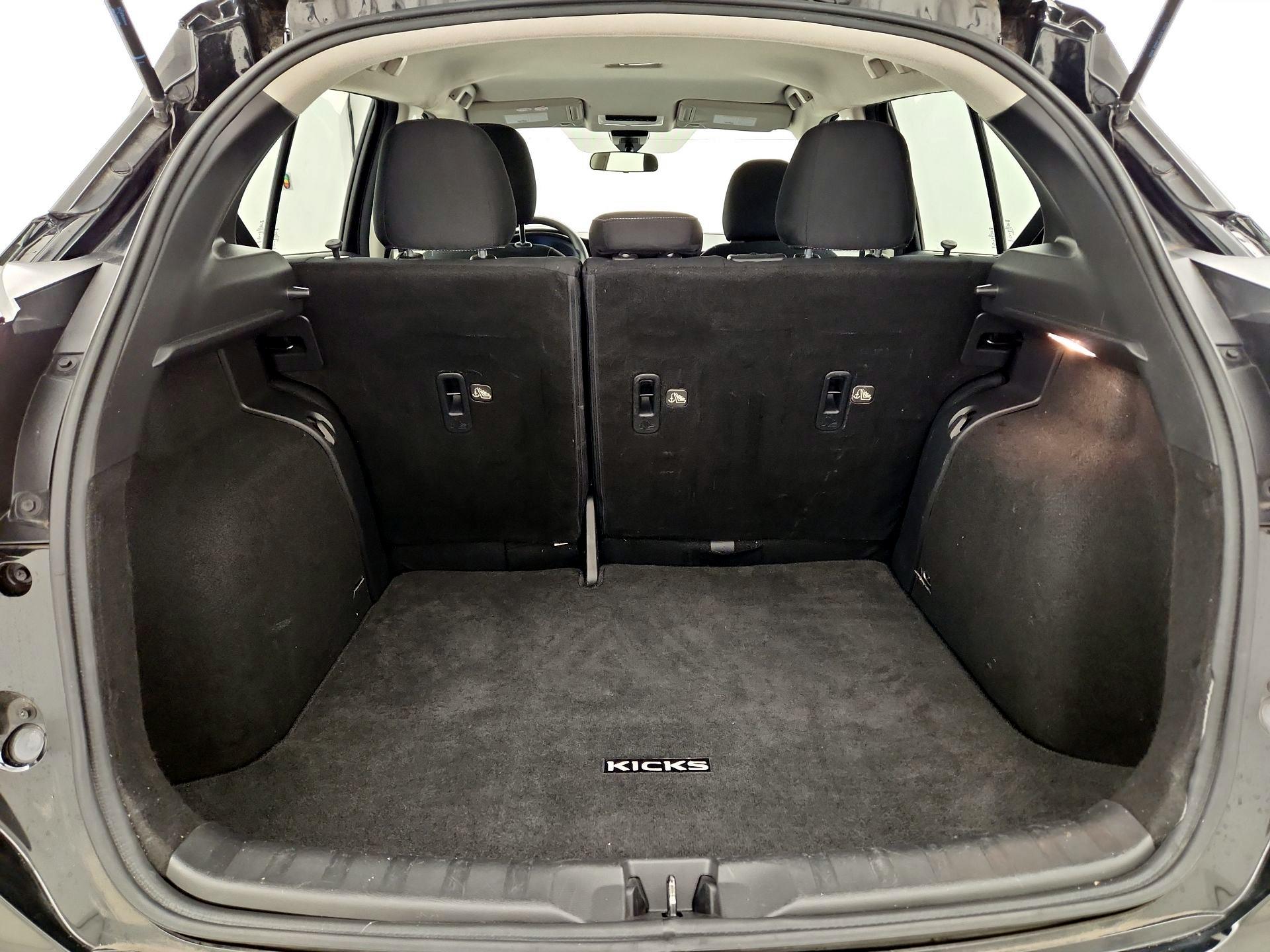 Thumbnail: 2021 Nissan Kicks - 20