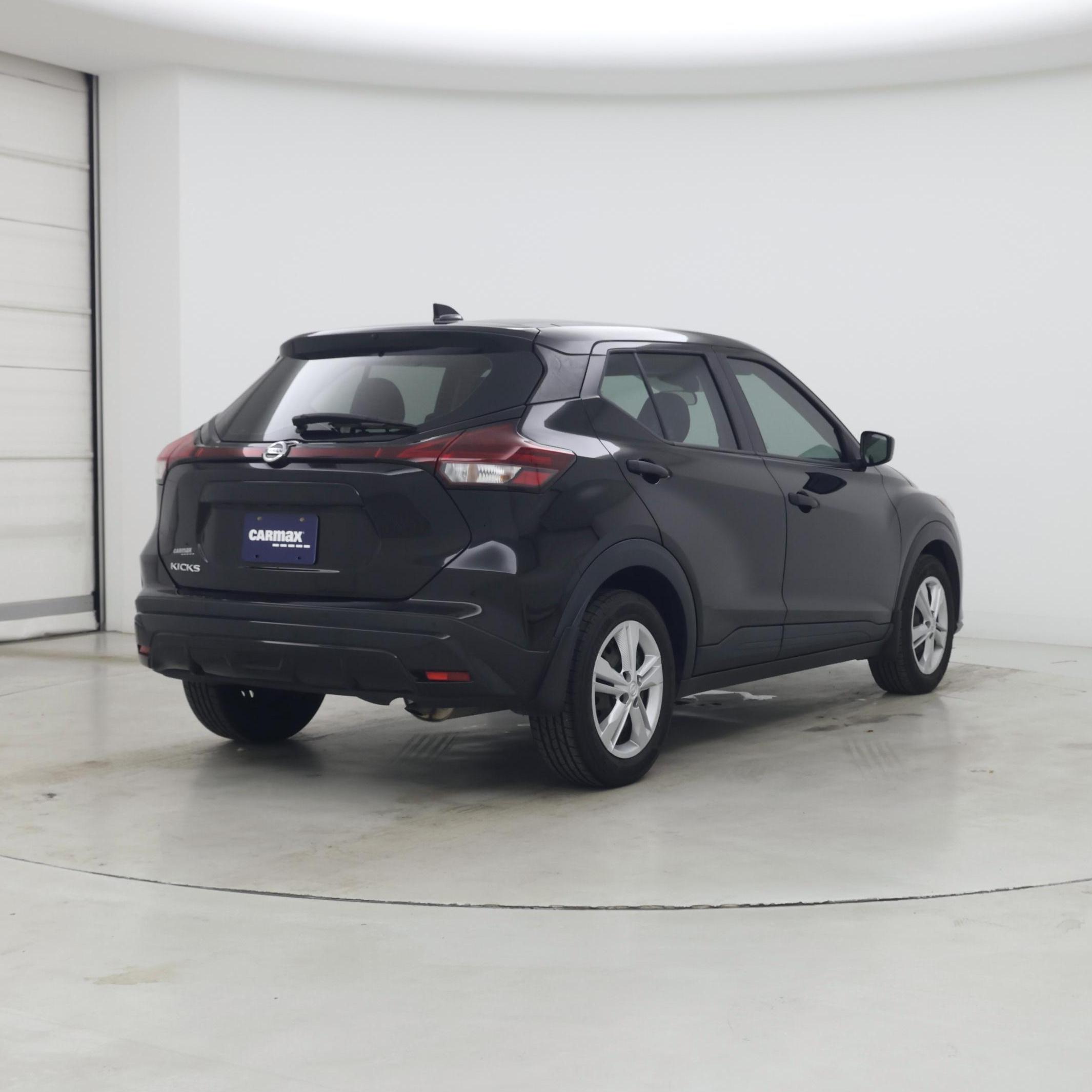 Thumbnail: 2021 Nissan Kicks - 8