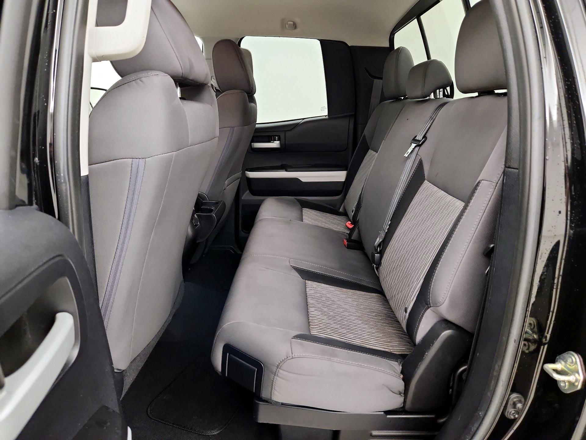 Thumbnail: 2015 Toyota Tundra - 19