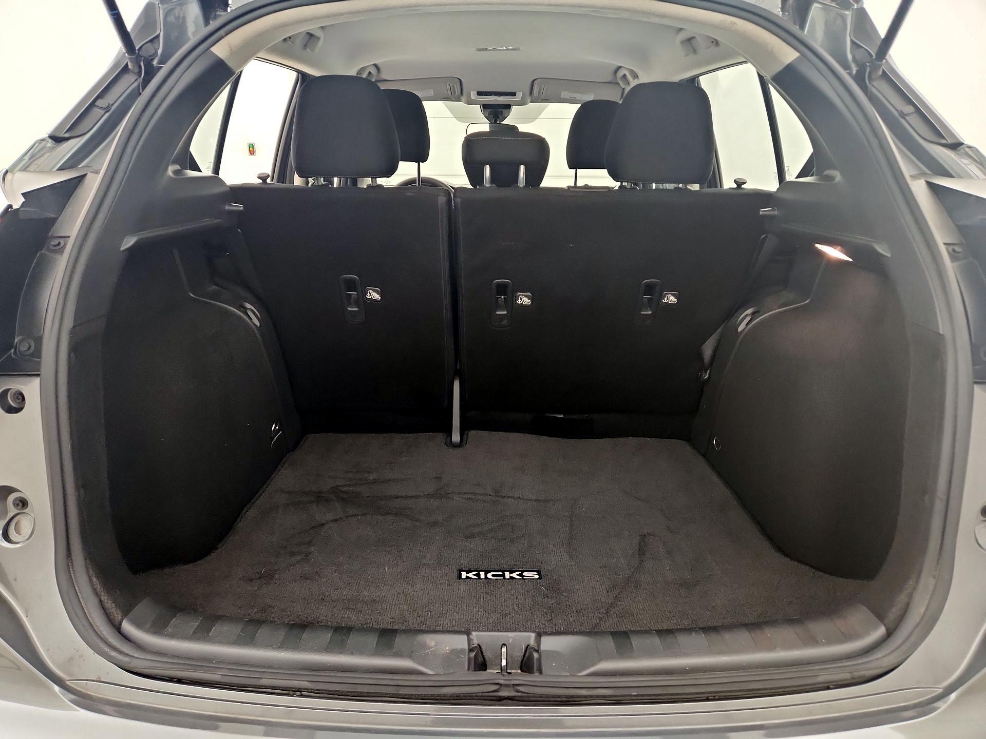 Thumbnail: 2021 Nissan Kicks - 20