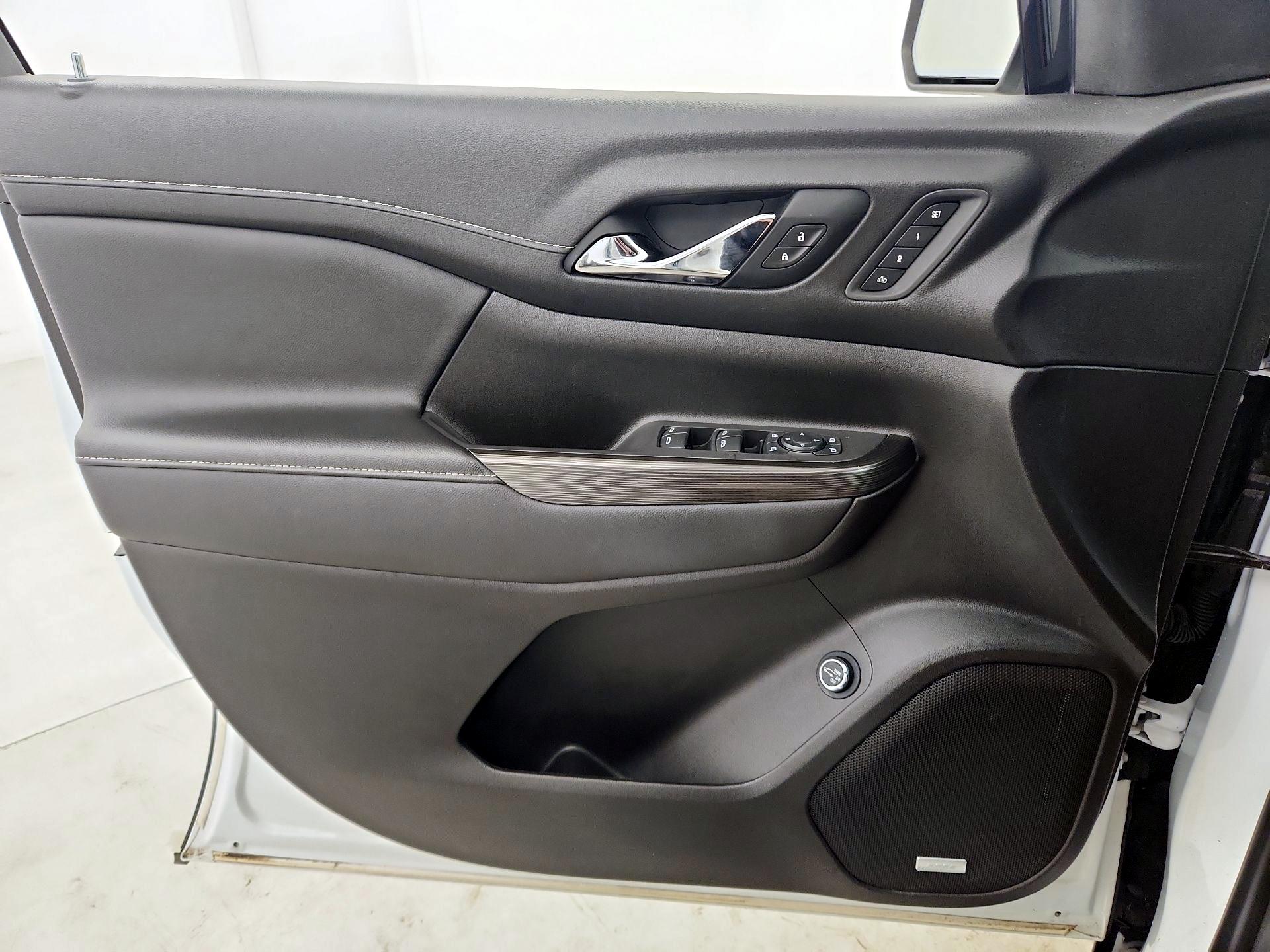 Thumbnail: 2021 GMC Acadia - 12