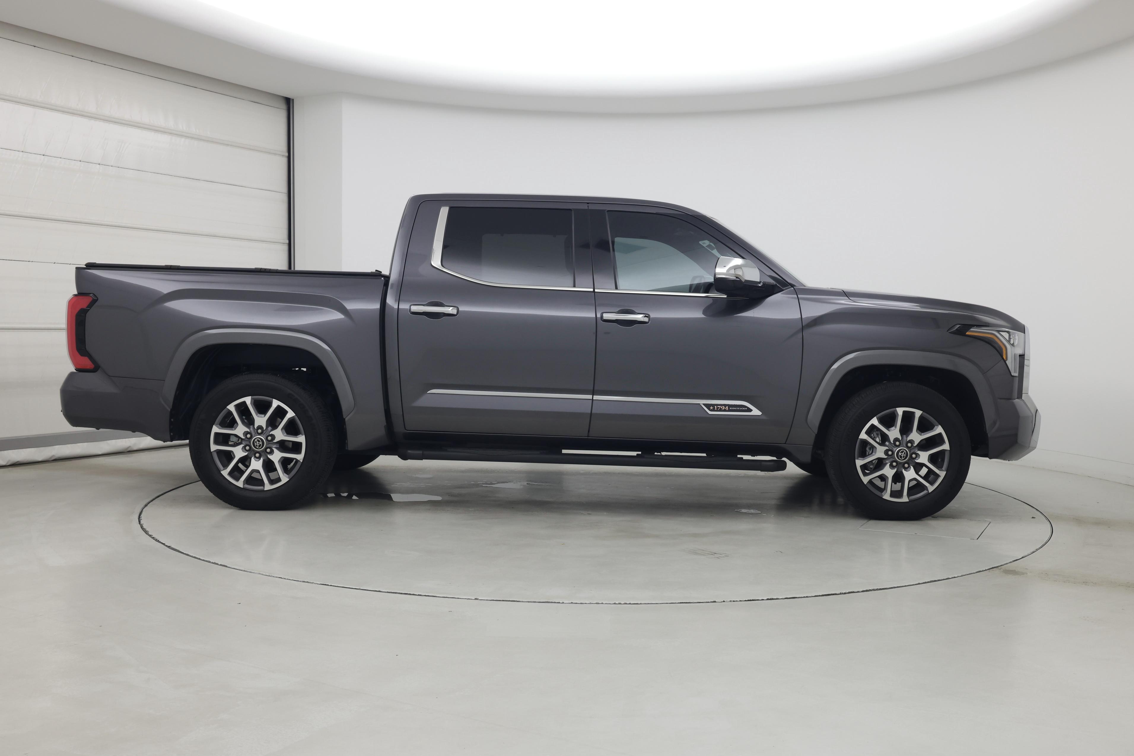 Thumbnail: 2023 Toyota Tundra - 7