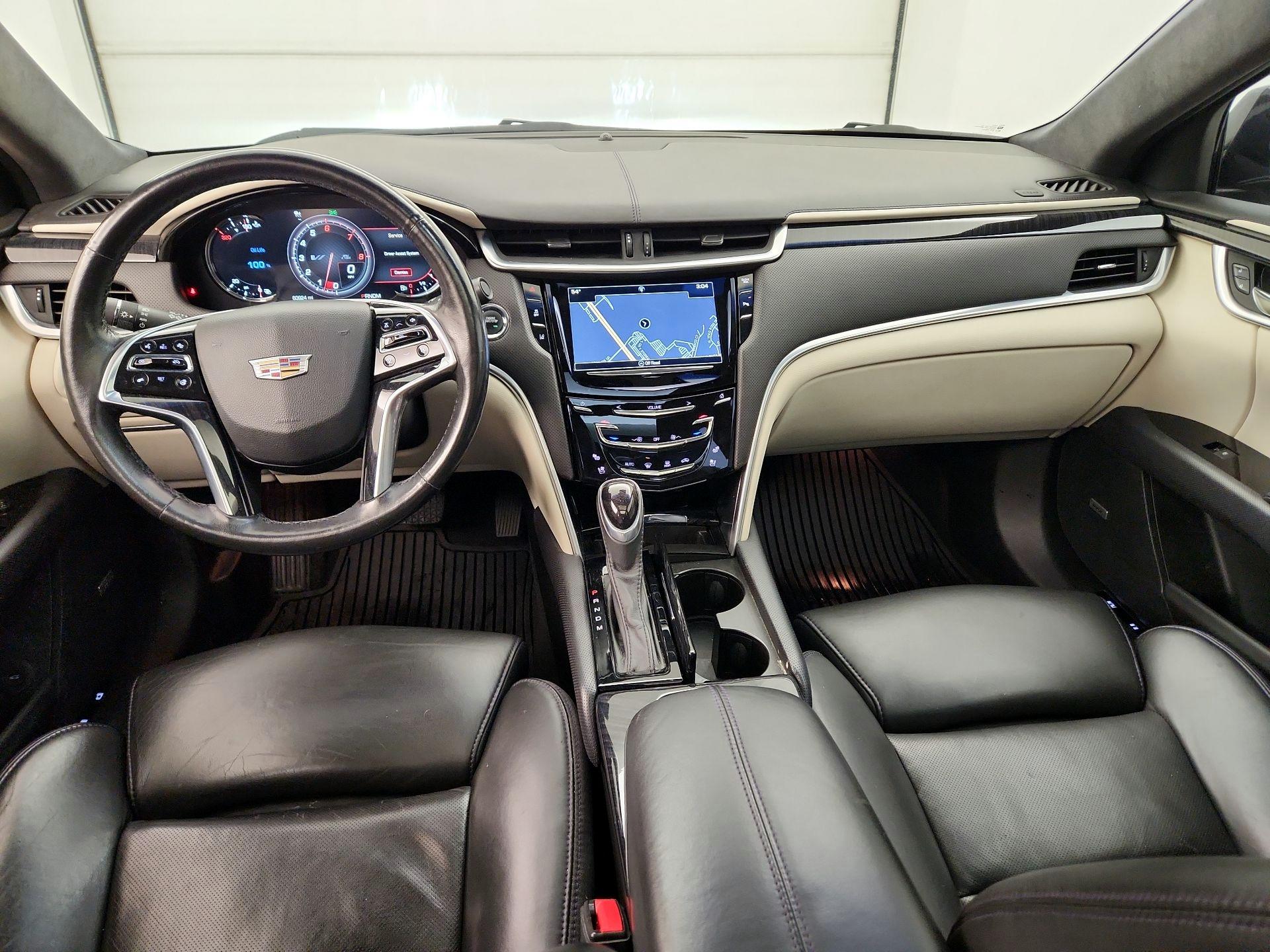 Thumbnail: 2016 Cadillac XTS - 9