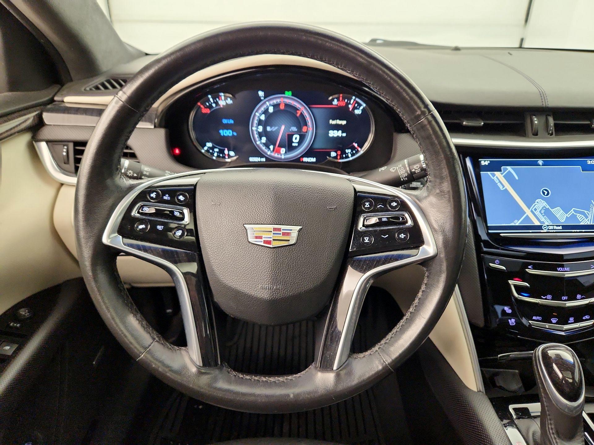 Thumbnail: 2016 Cadillac XTS - 10