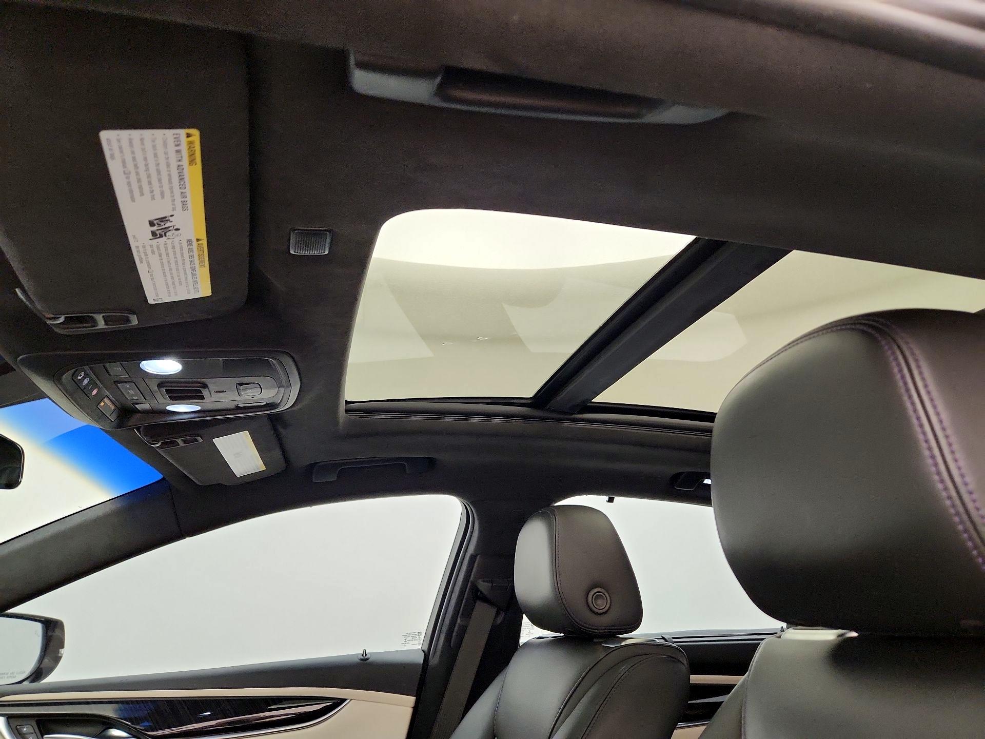 Thumbnail: 2016 Cadillac XTS - 20