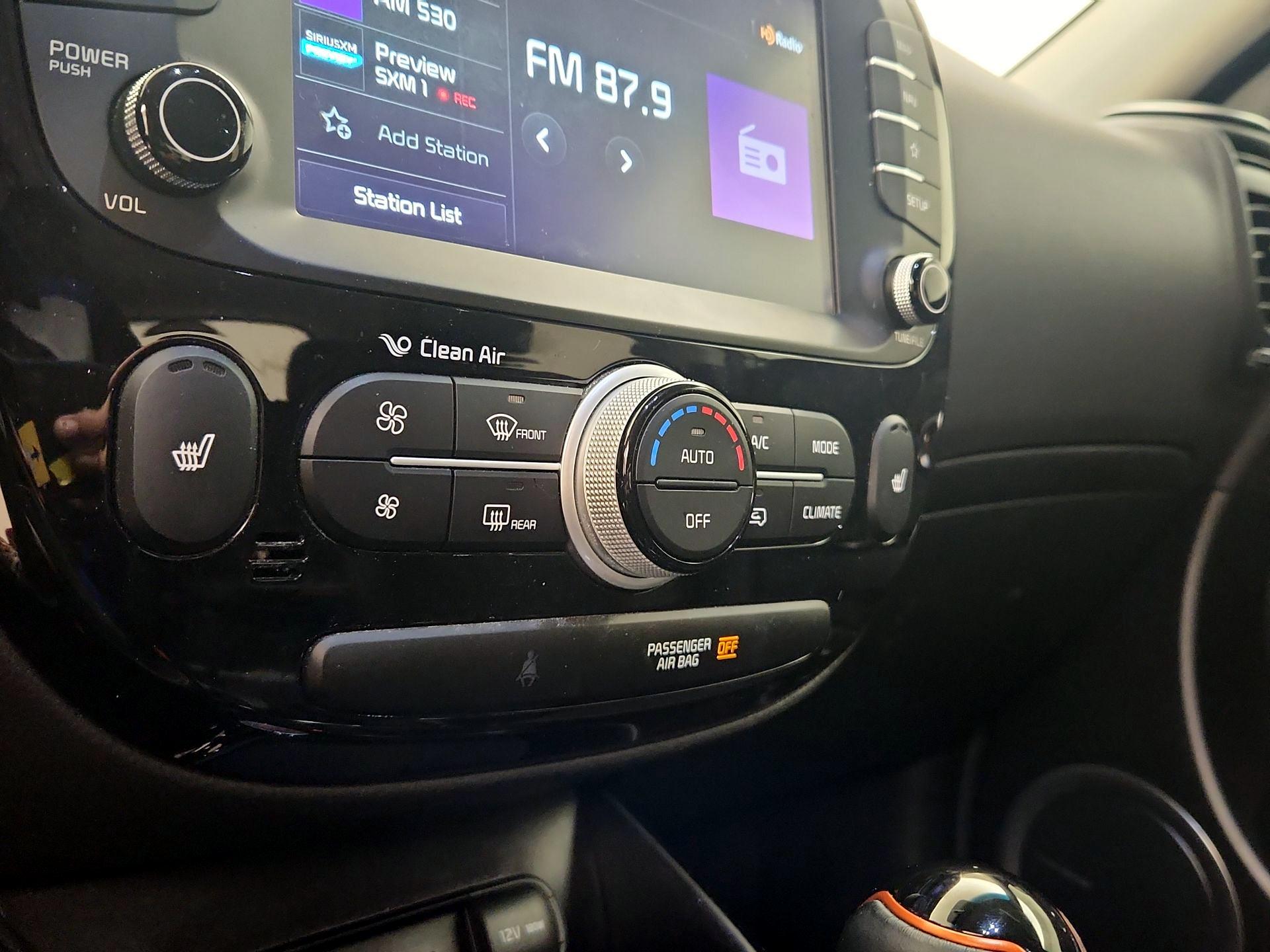 Thumbnail: 2019 Kia Soul - 16