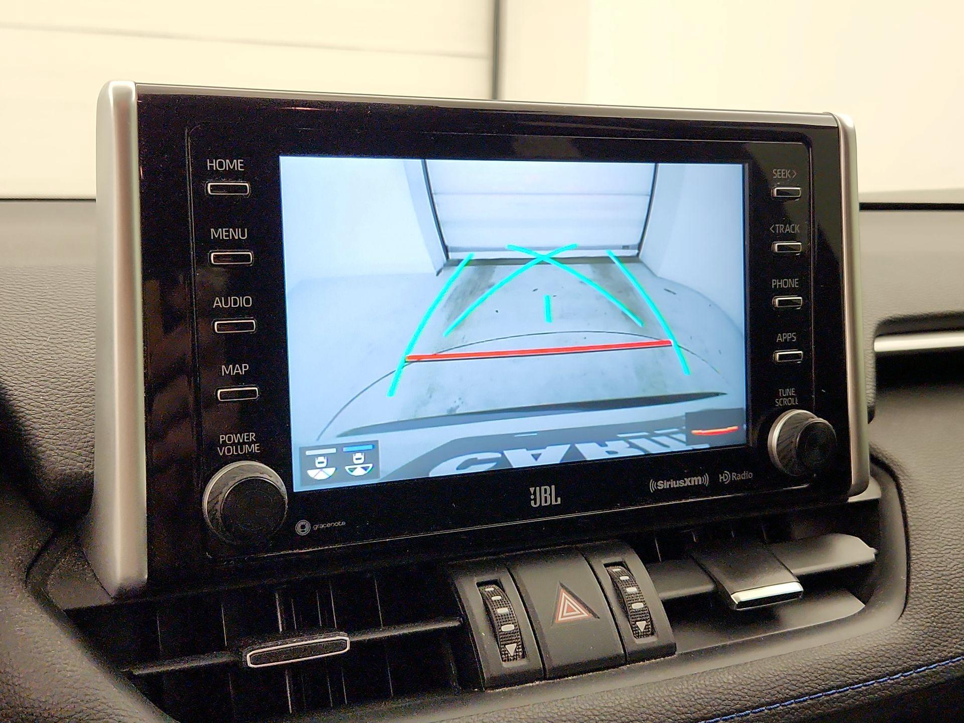 Thumbnail: 2021 Toyota RAV4 - 15