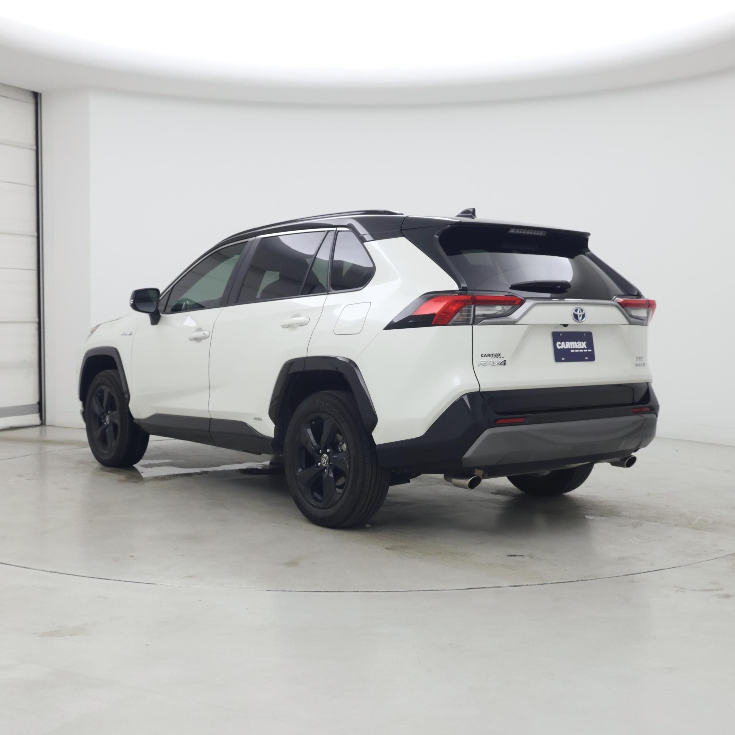 Thumbnail: 2021 Toyota RAV4 - 2