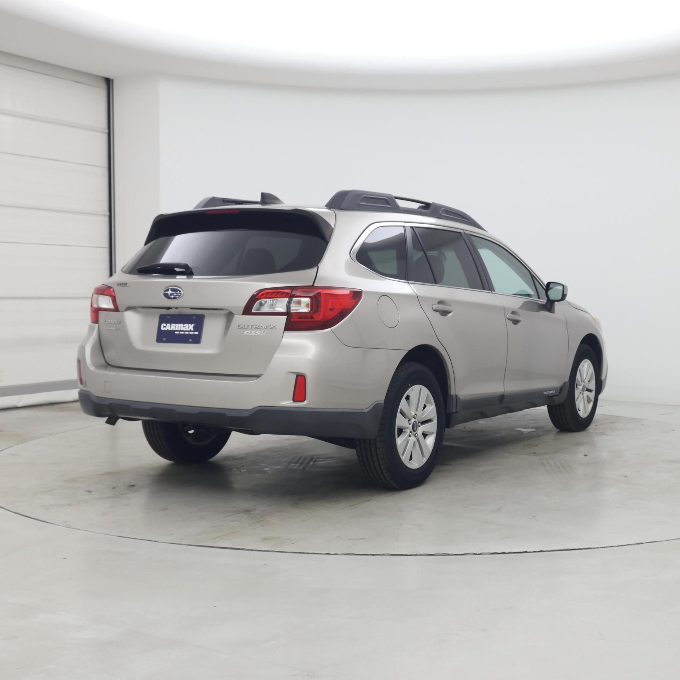 Thumbnail: 2017 Subaru Outback - 8