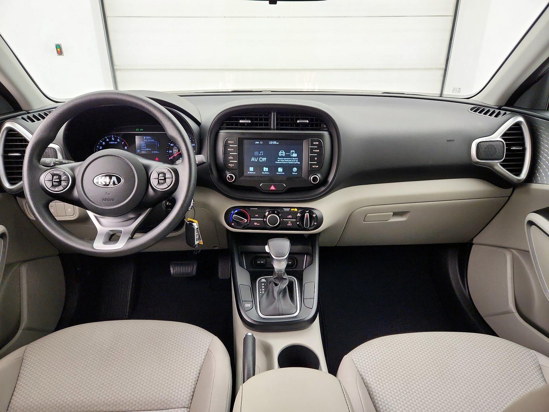 Thumbnail: 2020 Kia Soul - 9