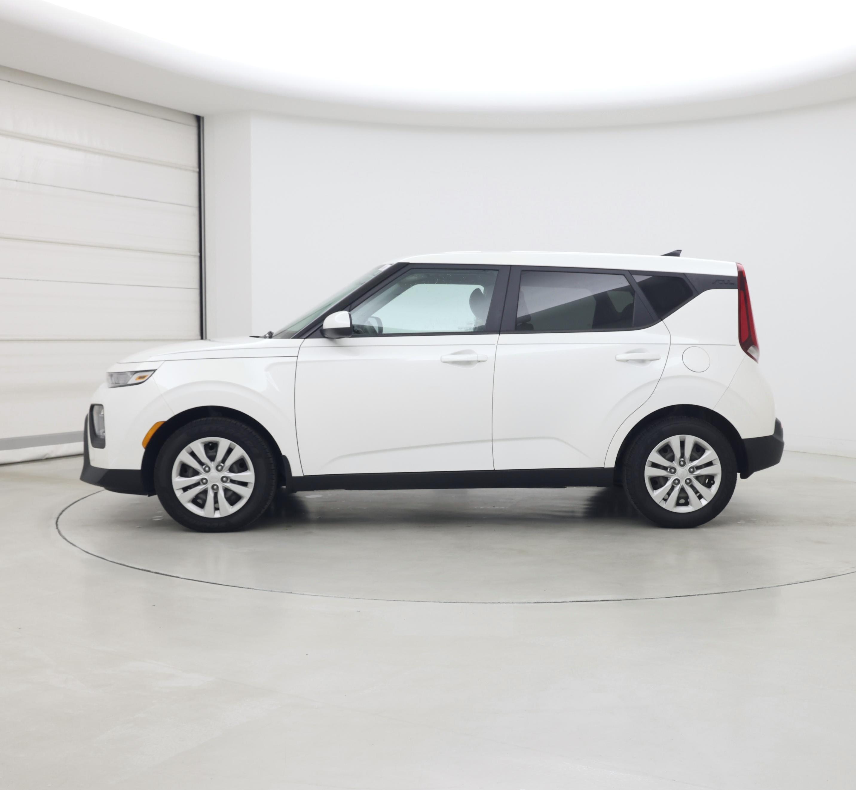 Thumbnail: 2020 Kia Soul - 3