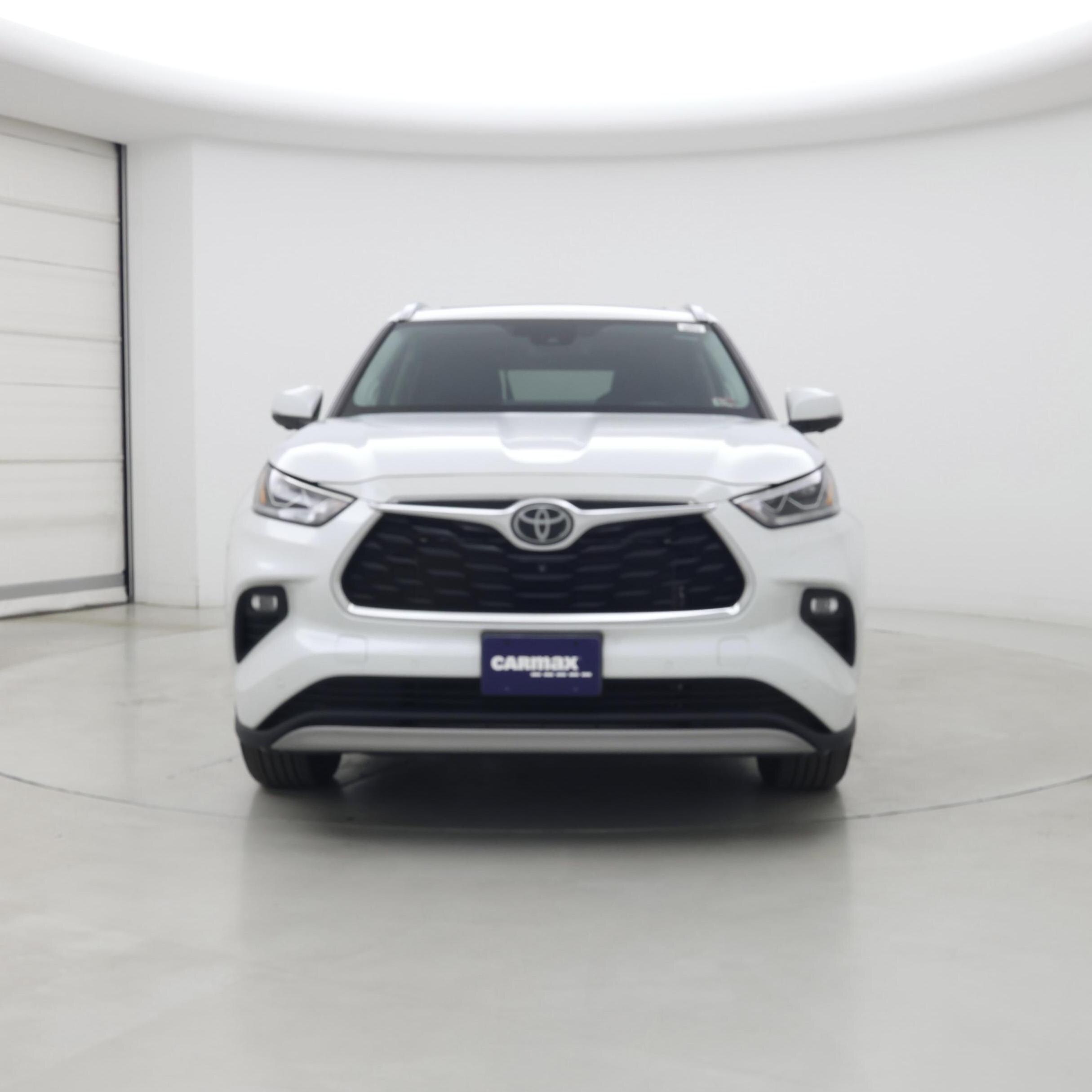 Thumbnail: 2023 Toyota Highlander - 5