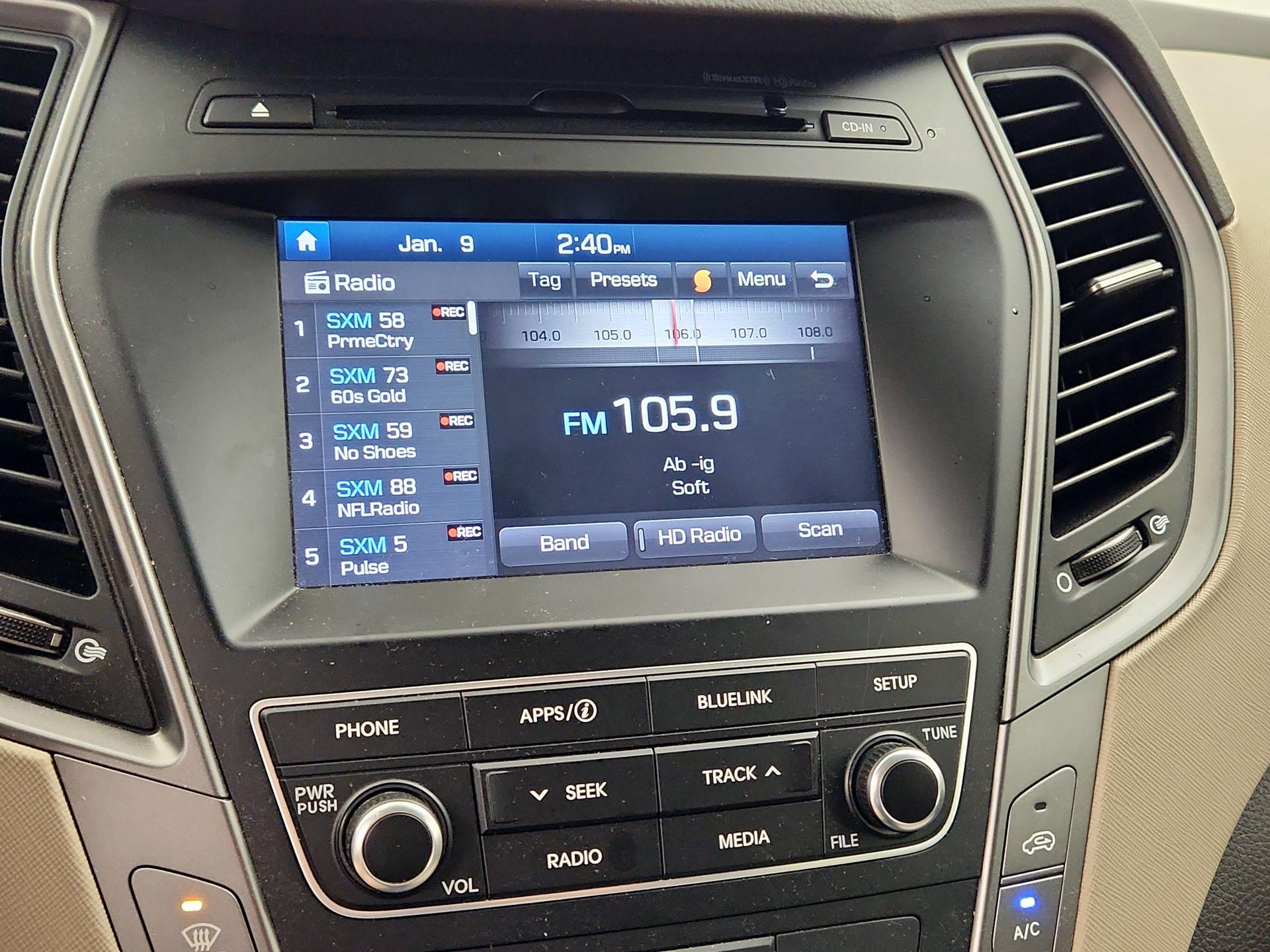 Thumbnail: 2017 Hyundai Santa Fe - 15