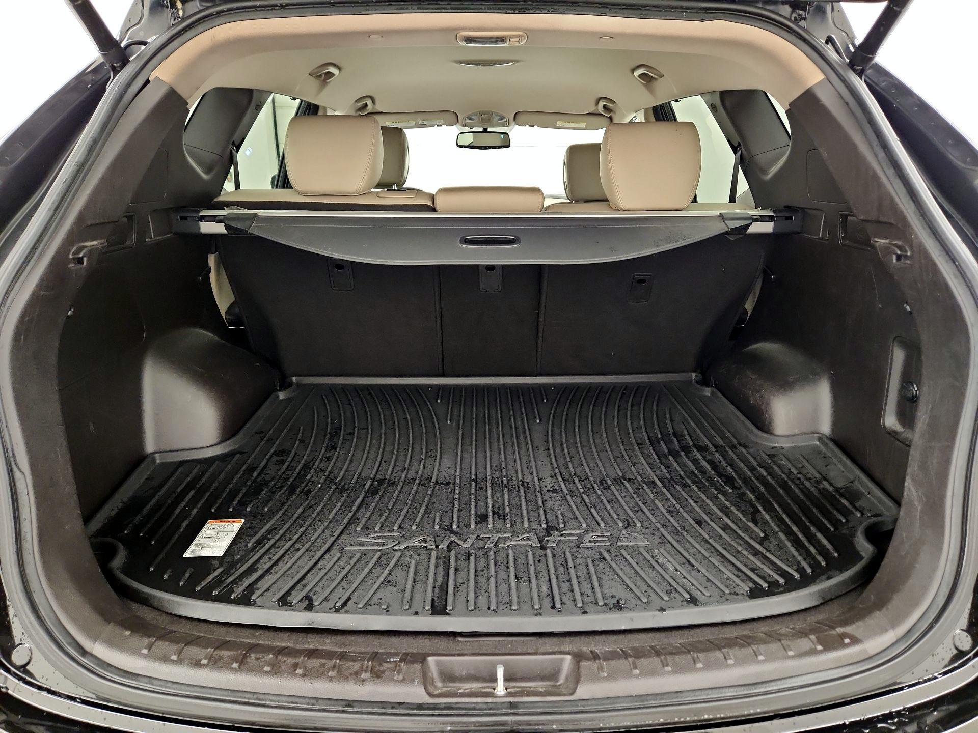 Thumbnail: 2017 Hyundai Santa Fe - 20