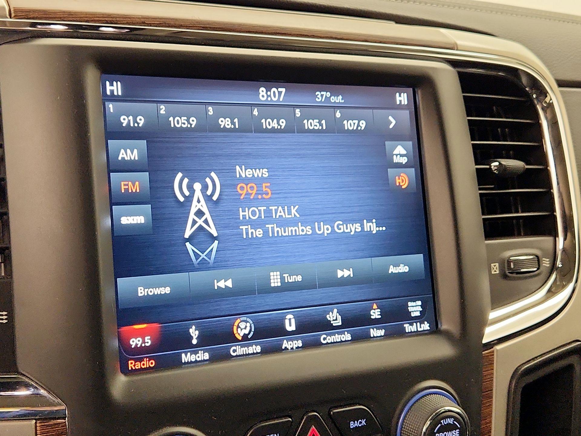 Thumbnail: 2019 RAM 1500 Classic - 16