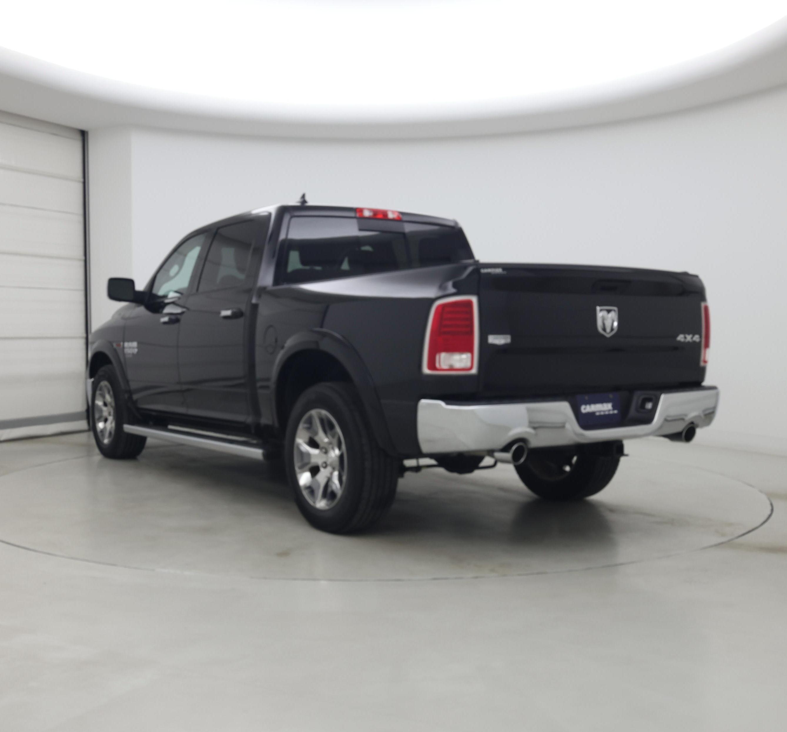 Thumbnail: 2019 RAM 1500 Classic - 2