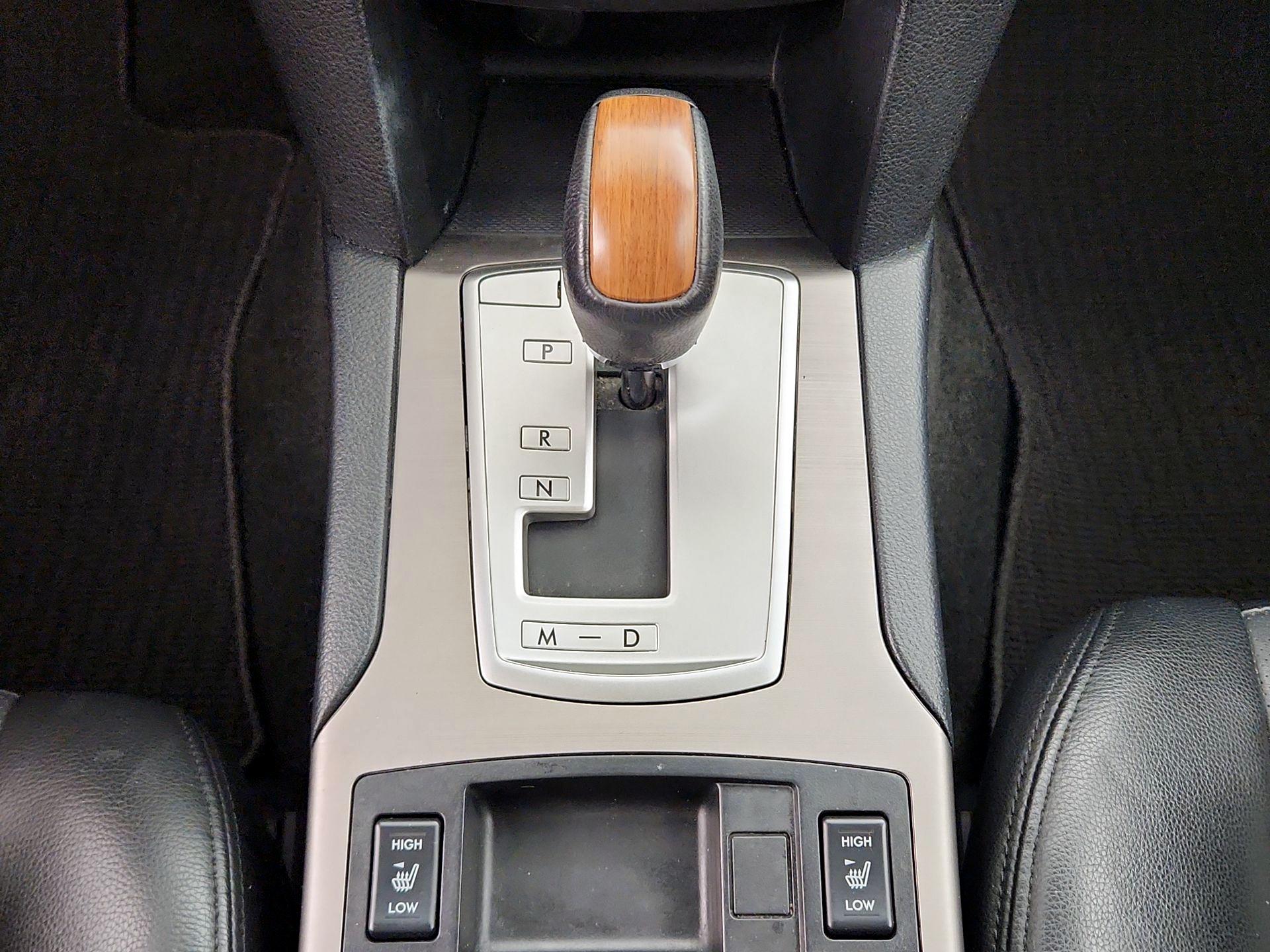 Thumbnail: 2014 Subaru Outback - 17