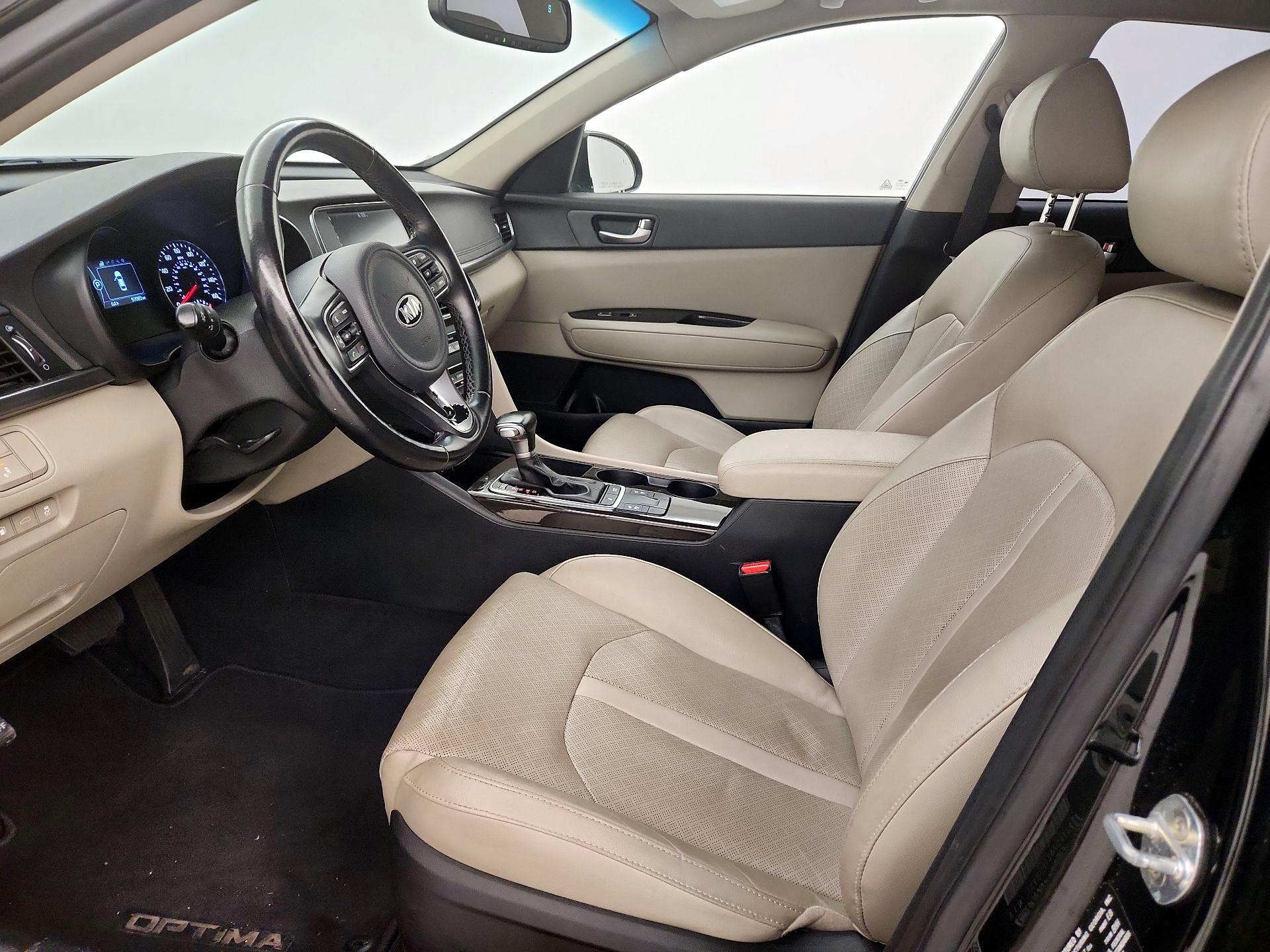 Thumbnail: 2017 Kia Optima - 11