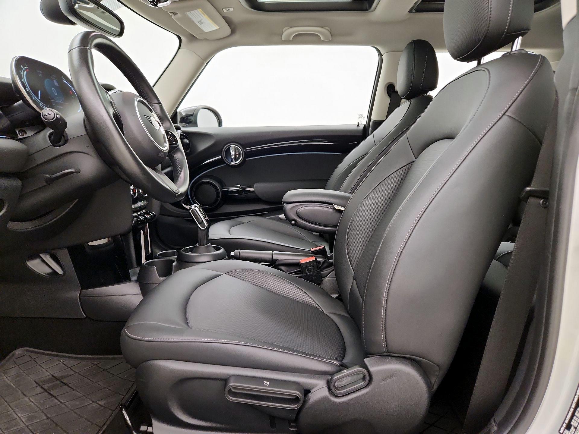 Thumbnail: 2023 MINI Cooper Hardtop - 11