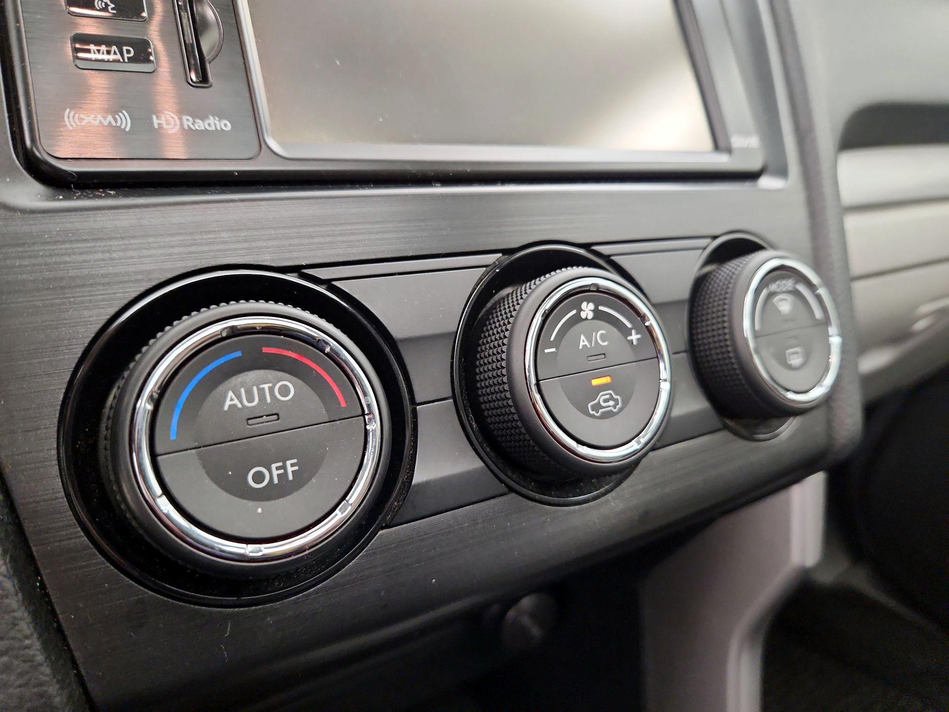 Thumbnail: 2015 Subaru Forester - 17