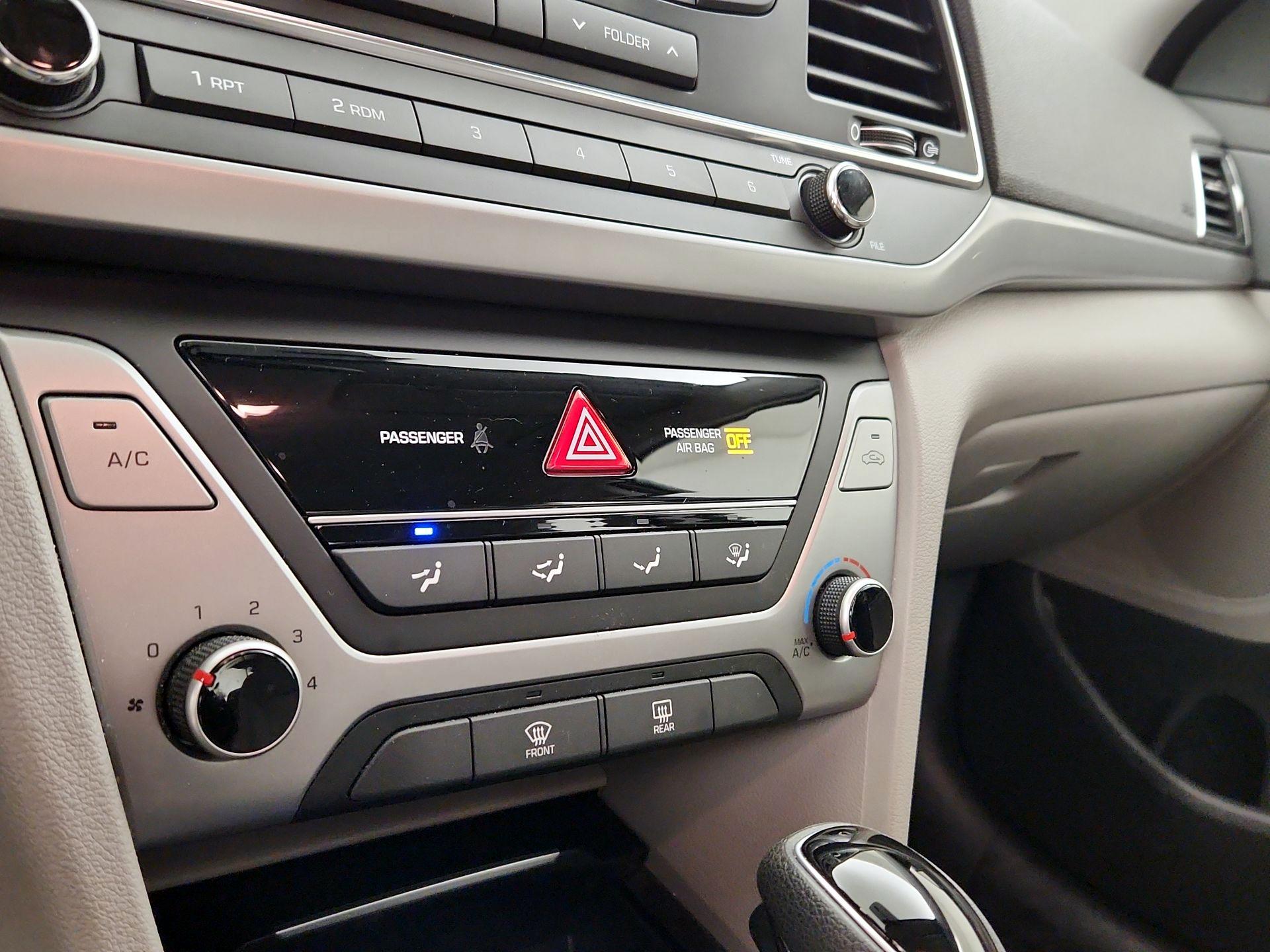 Thumbnail: 2018 Hyundai Elantra - 15