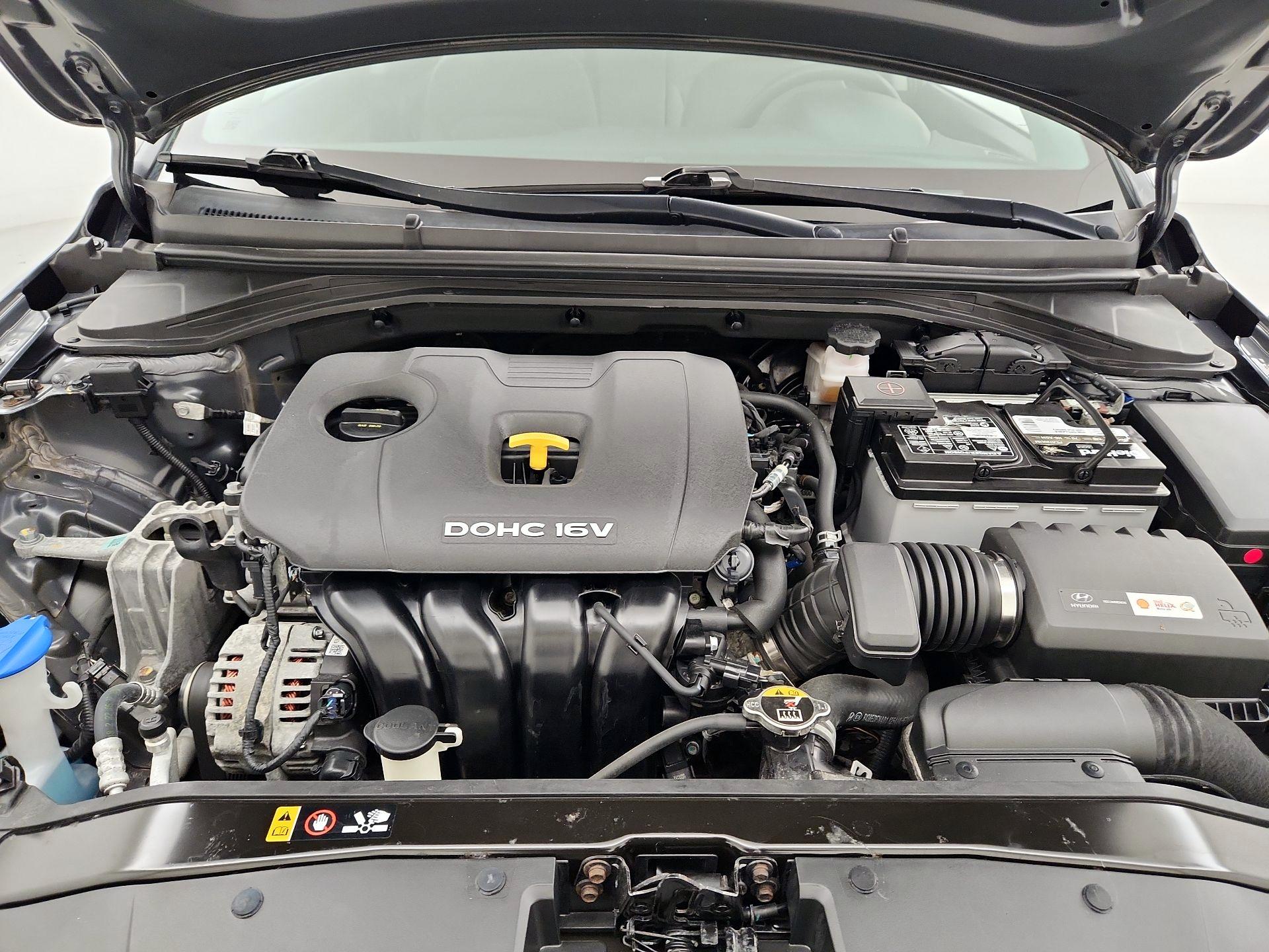 Thumbnail: 2018 Hyundai Elantra - 20