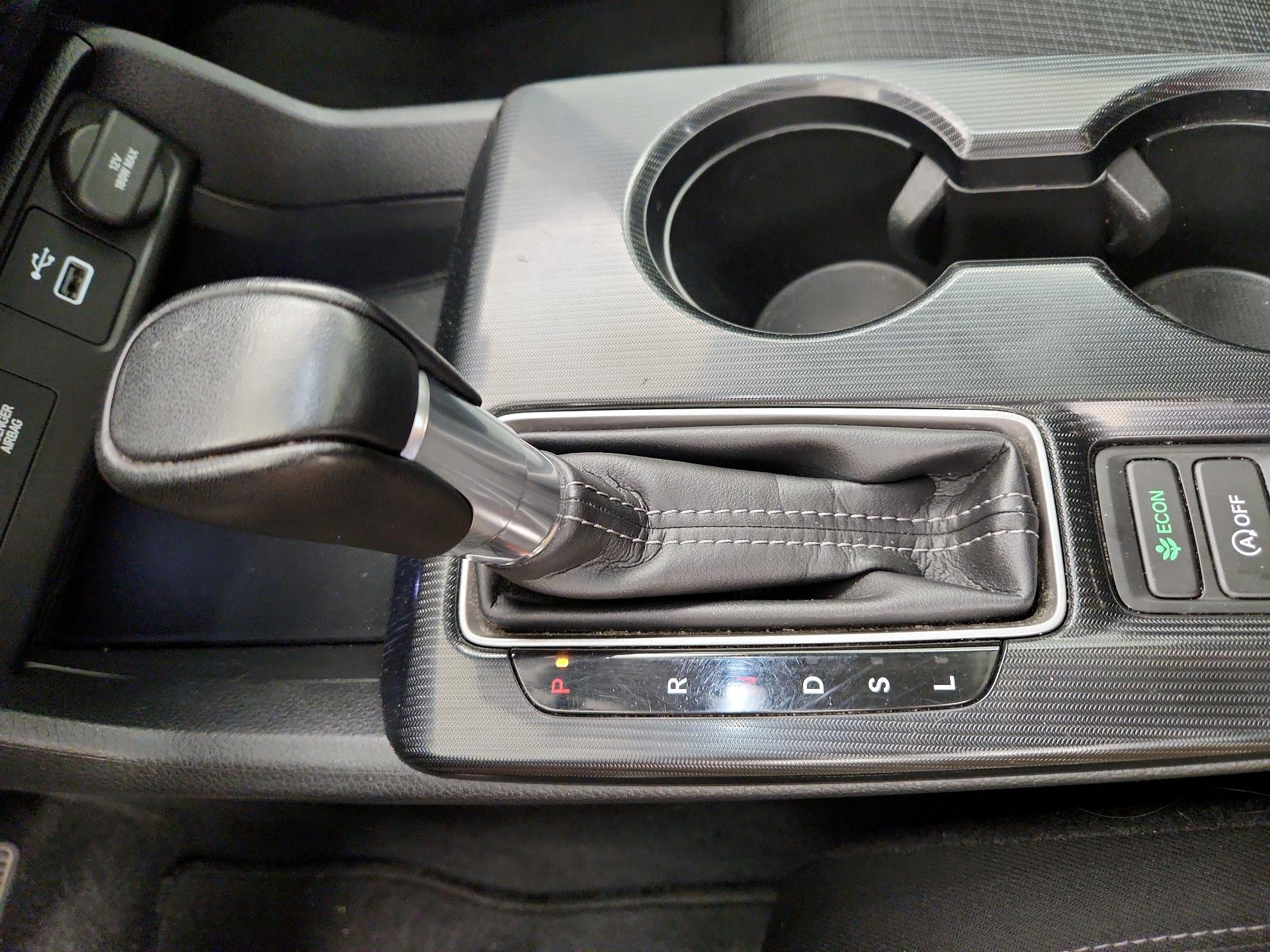 Thumbnail: 2022 Honda Civic - 17