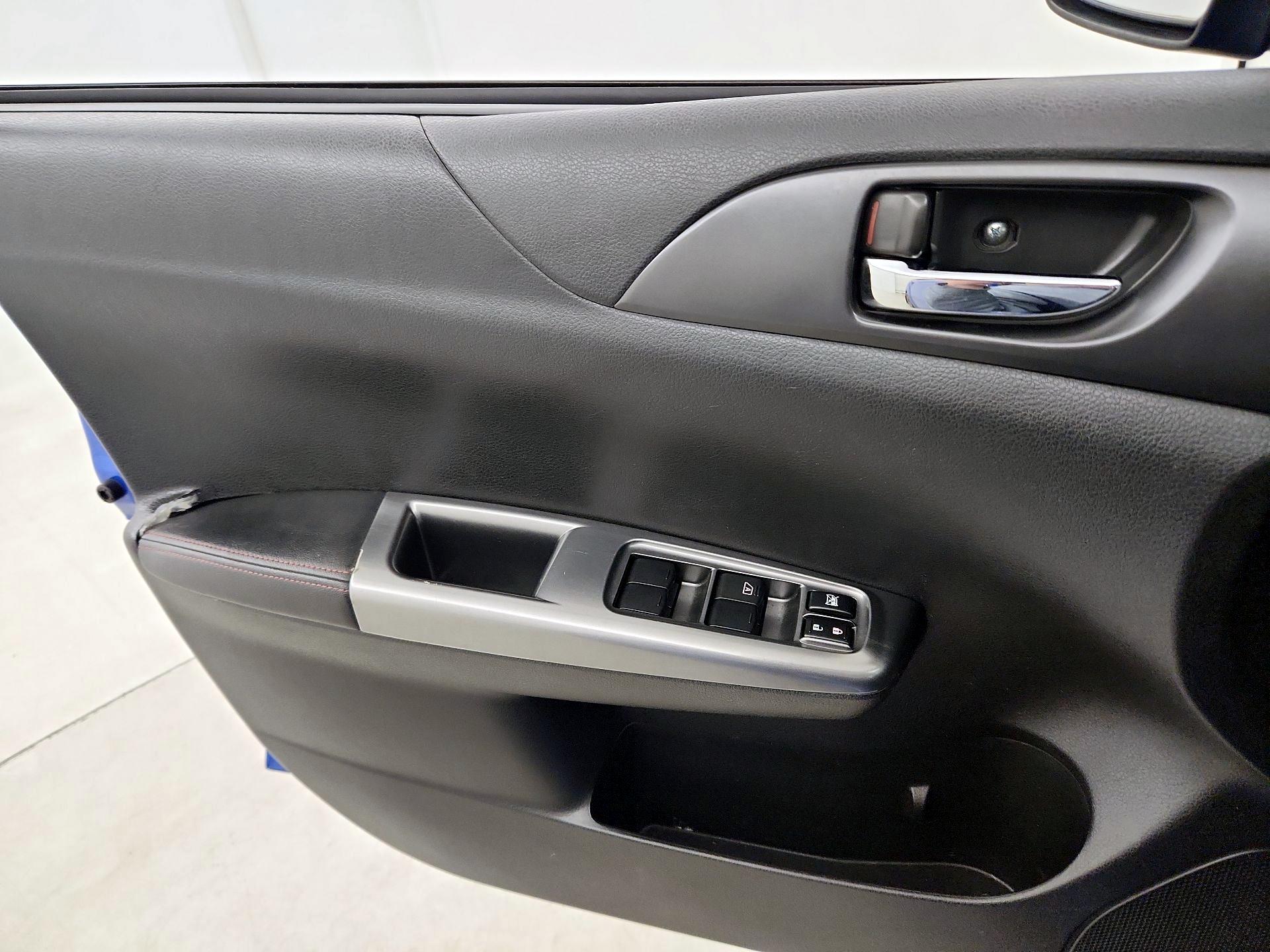 Thumbnail: 2014 Subaru Impreza - 12