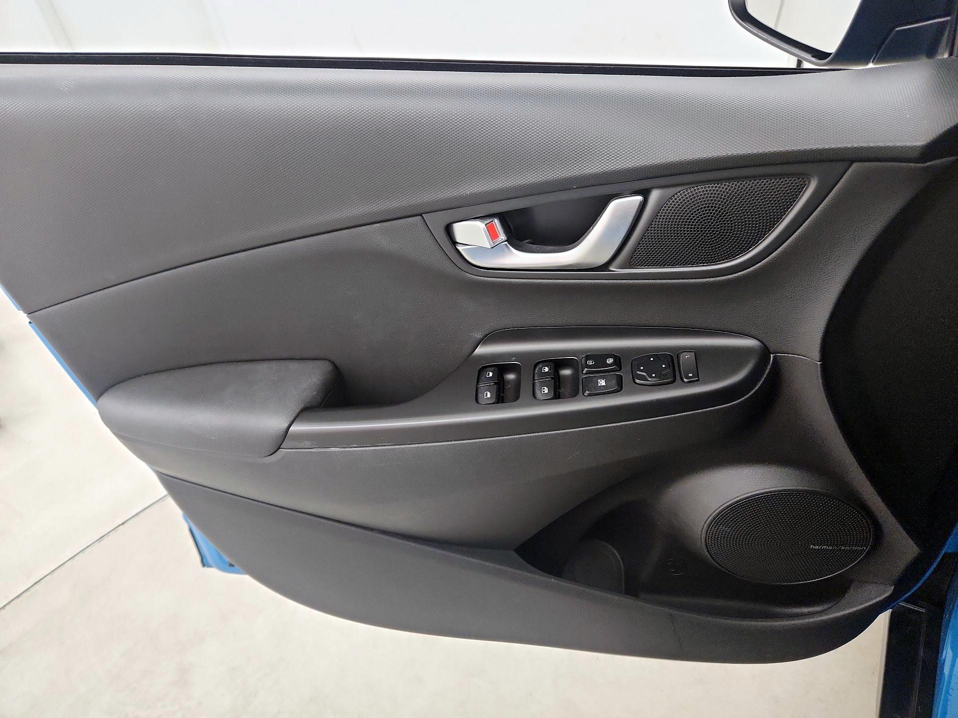 Thumbnail: 2022 Hyundai Kona - 12