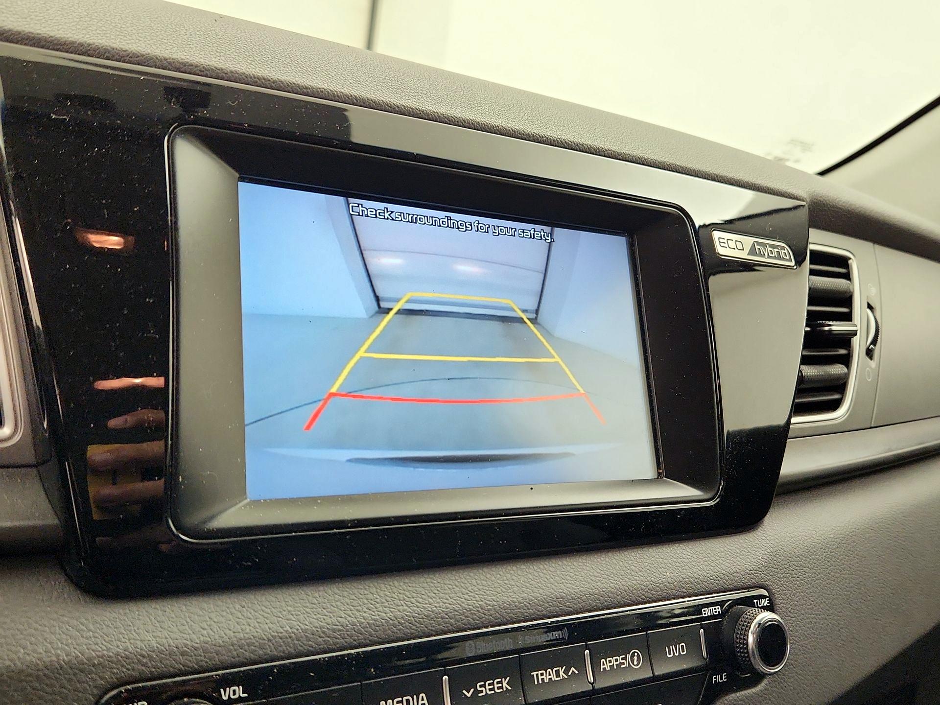 Thumbnail: 2017 Kia Niro - 14