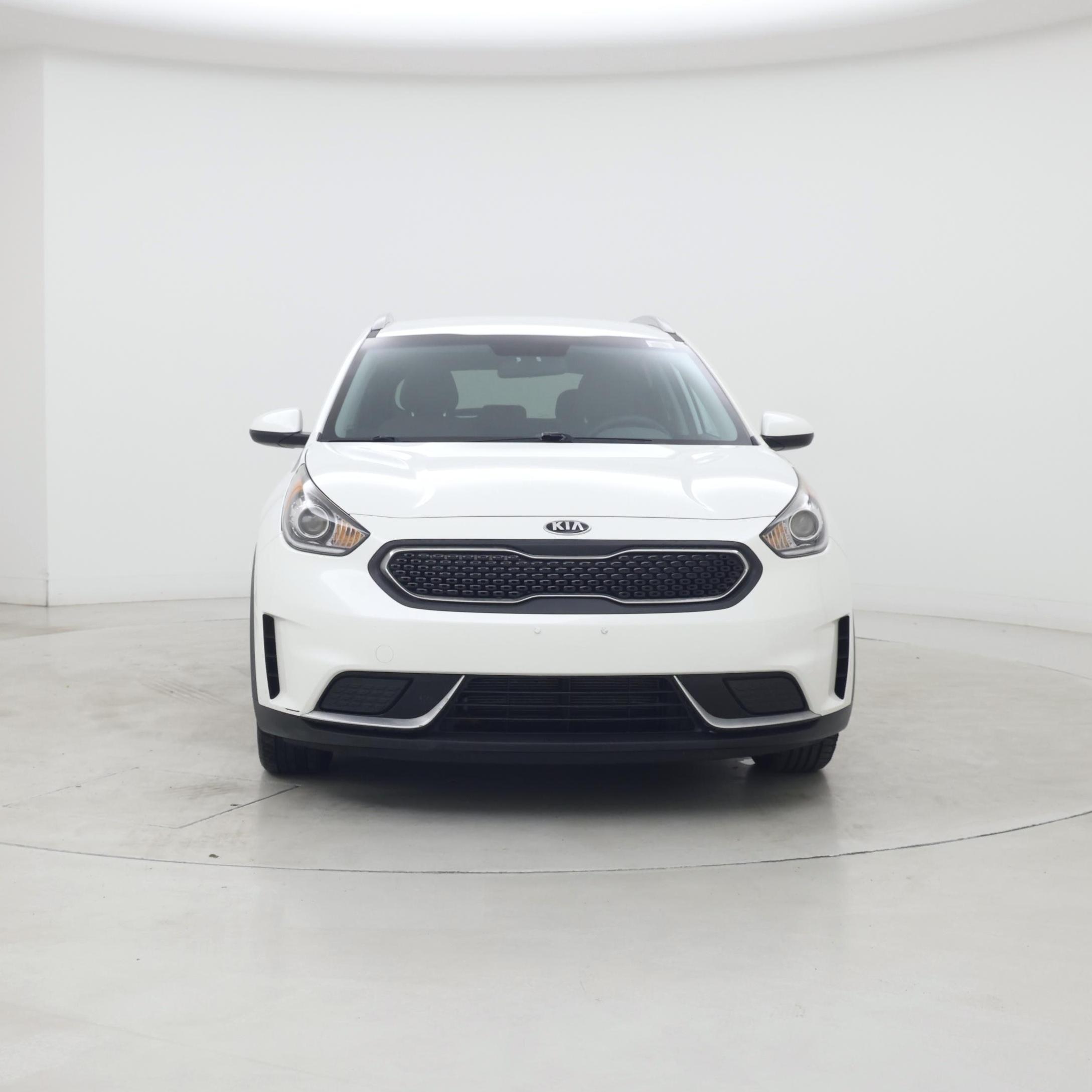 Thumbnail: 2017 Kia Niro - 5