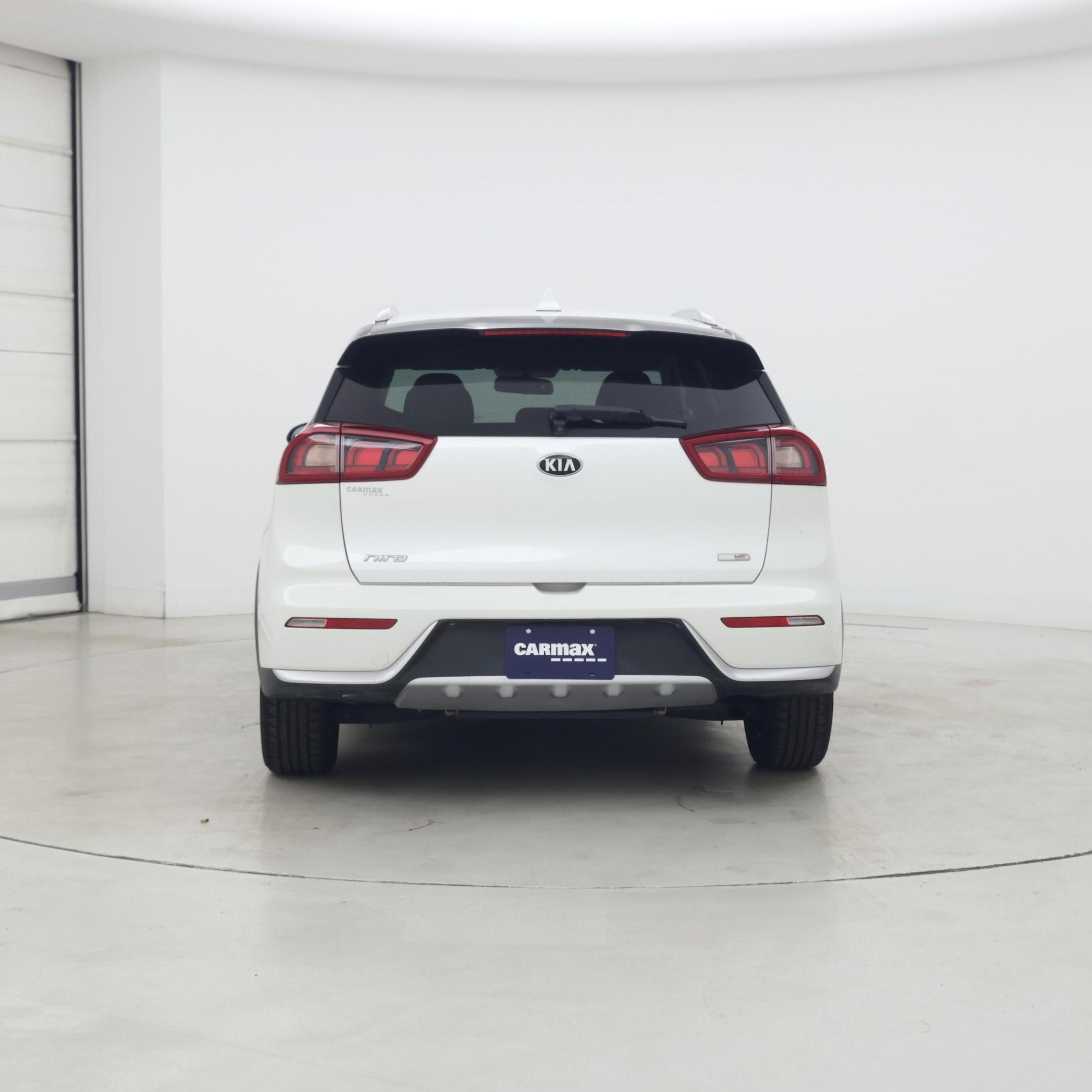 Thumbnail: 2017 Kia Niro - 6