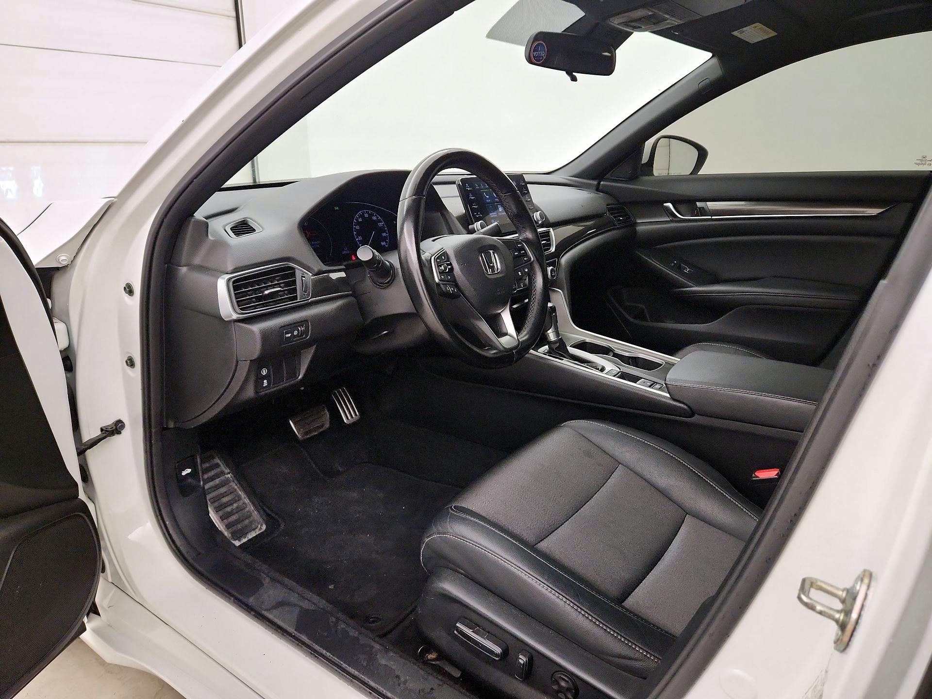 Thumbnail: 2020 Honda Accord - 11