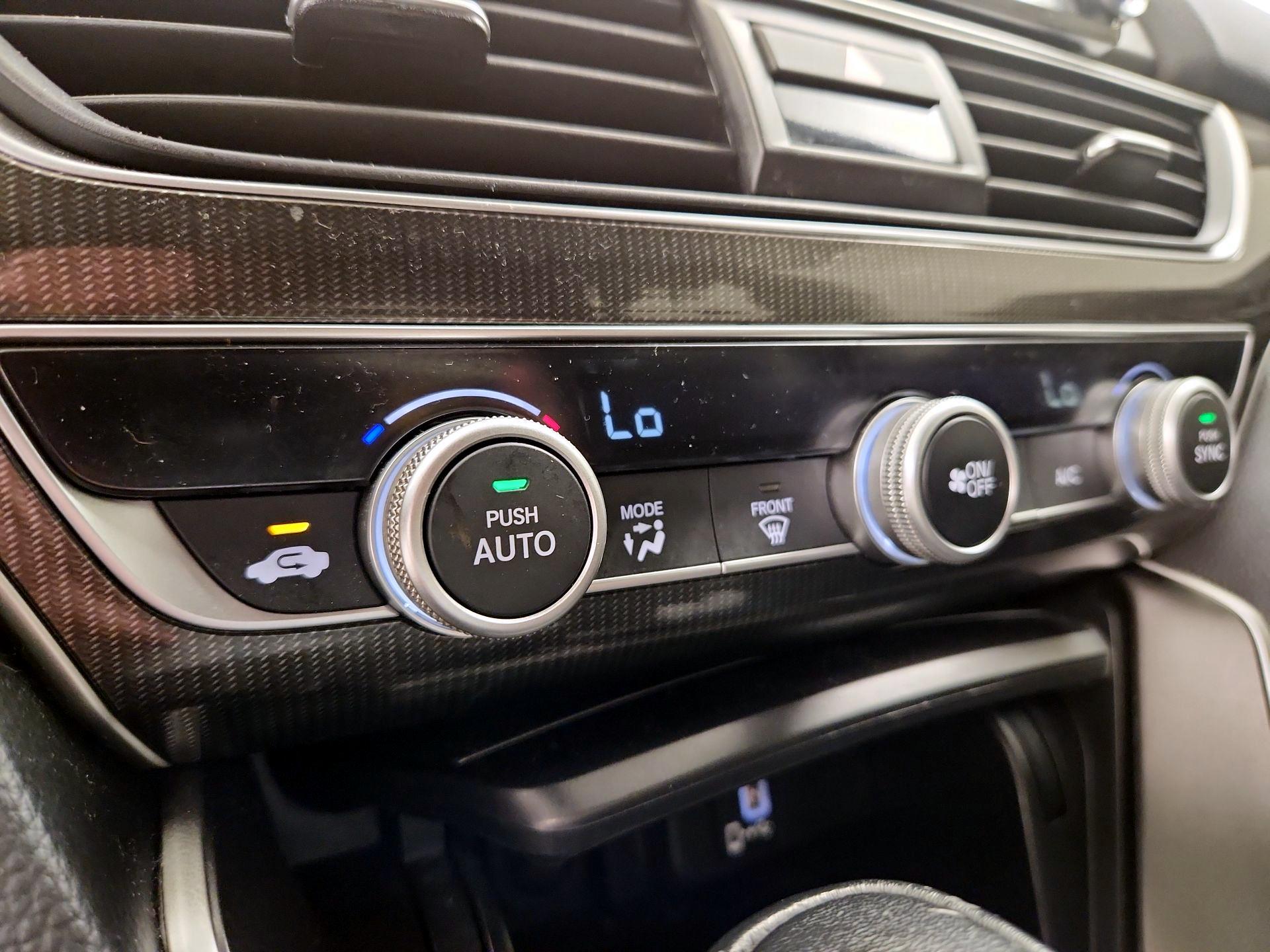 Thumbnail: 2020 Honda Accord - 16