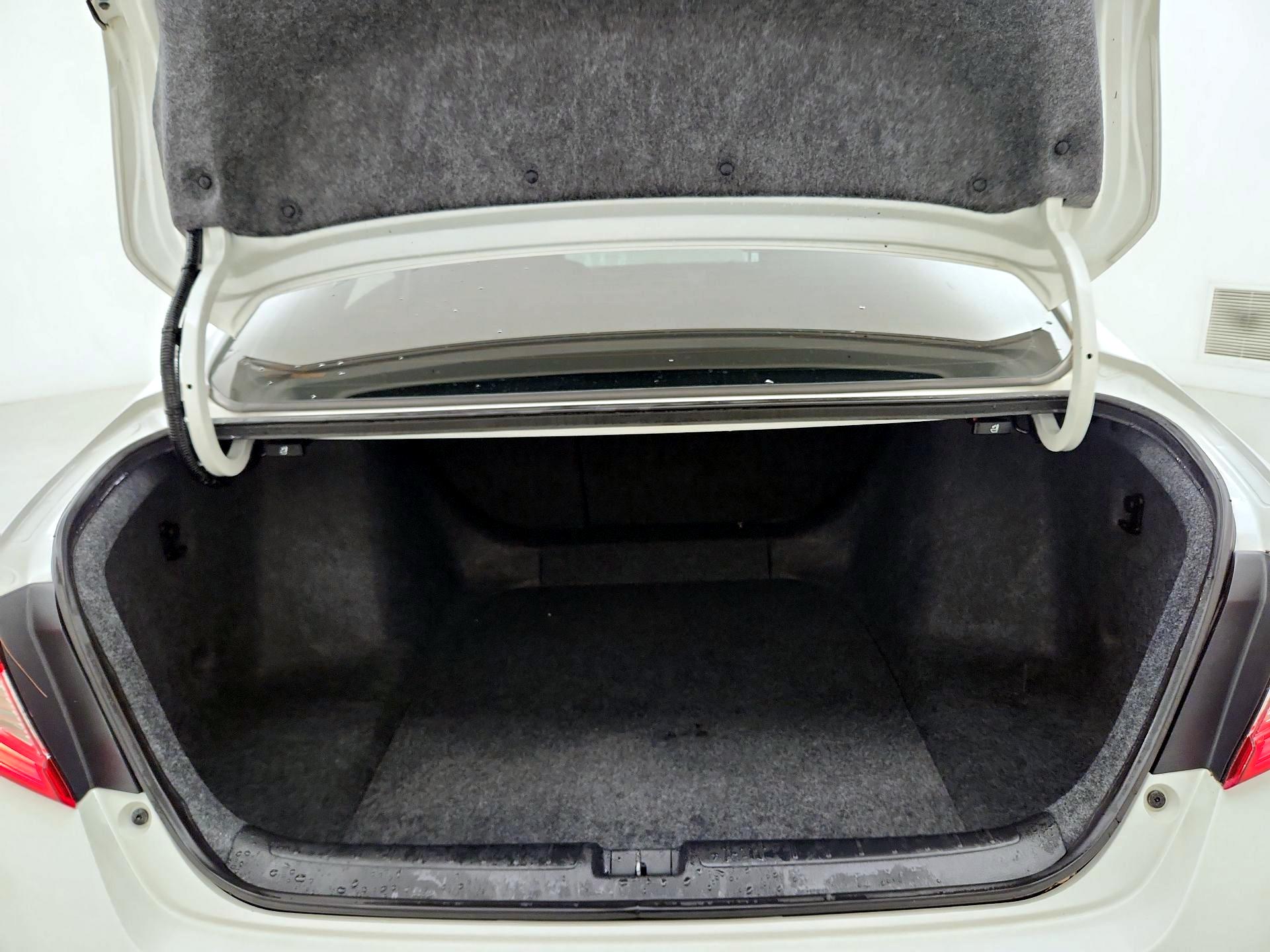 Thumbnail: 2020 Honda Accord - 20