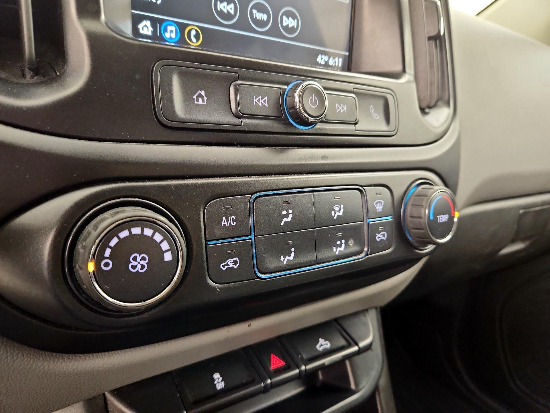 Thumbnail: 2019 Chevrolet Colorado - 16