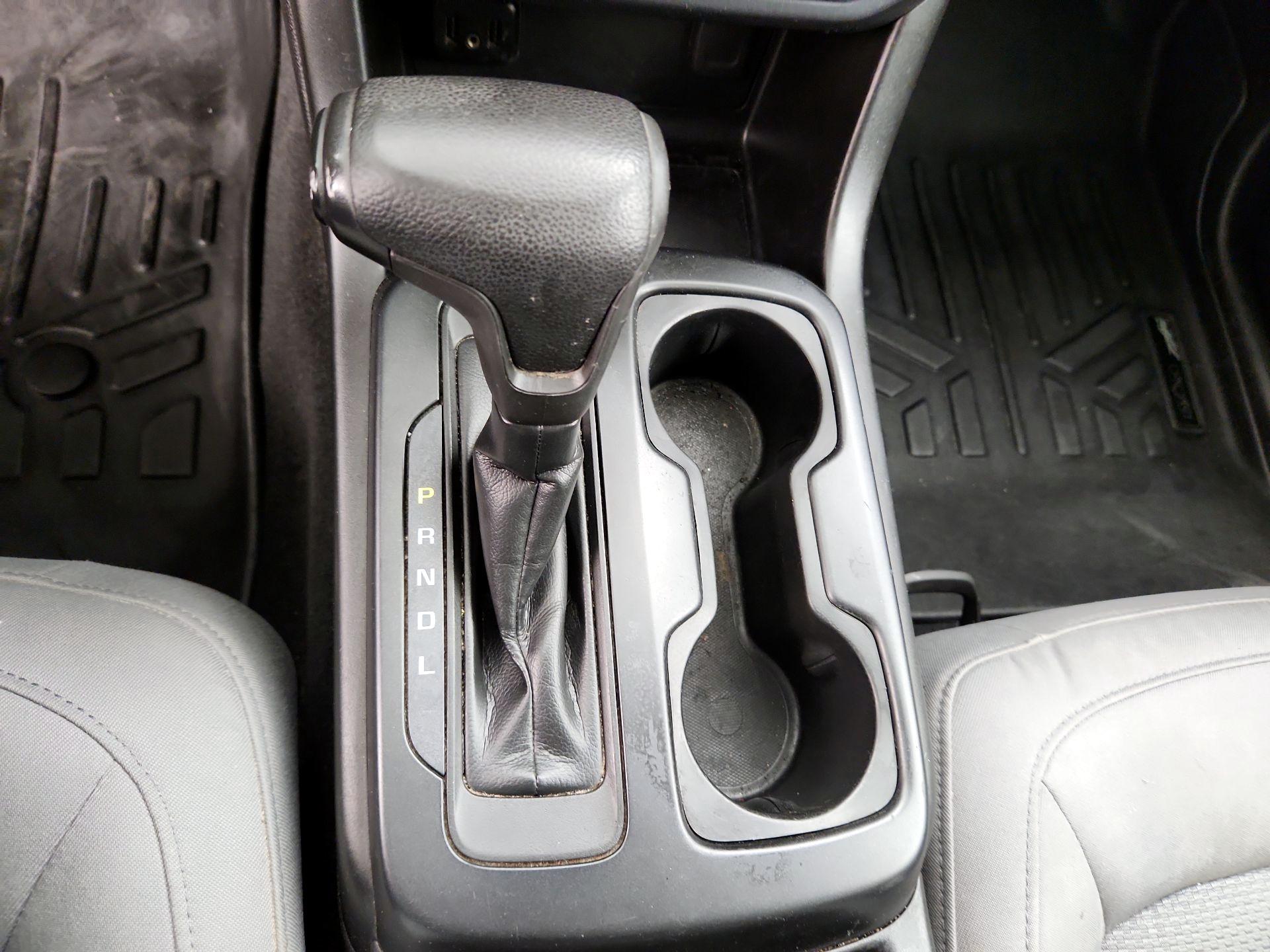 Thumbnail: 2019 Chevrolet Colorado - 17