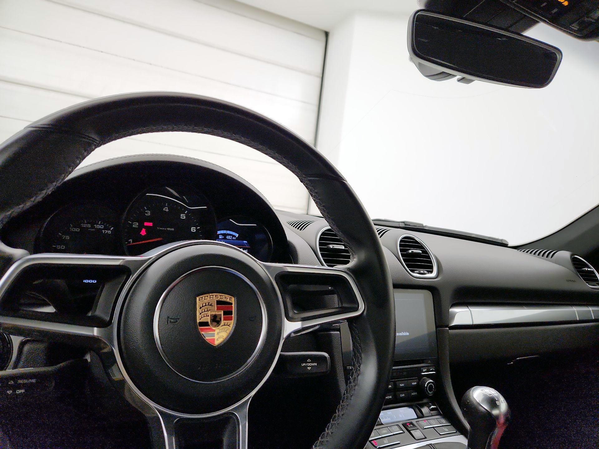 Thumbnail: 2019 Porsche 718 Cayman - 9