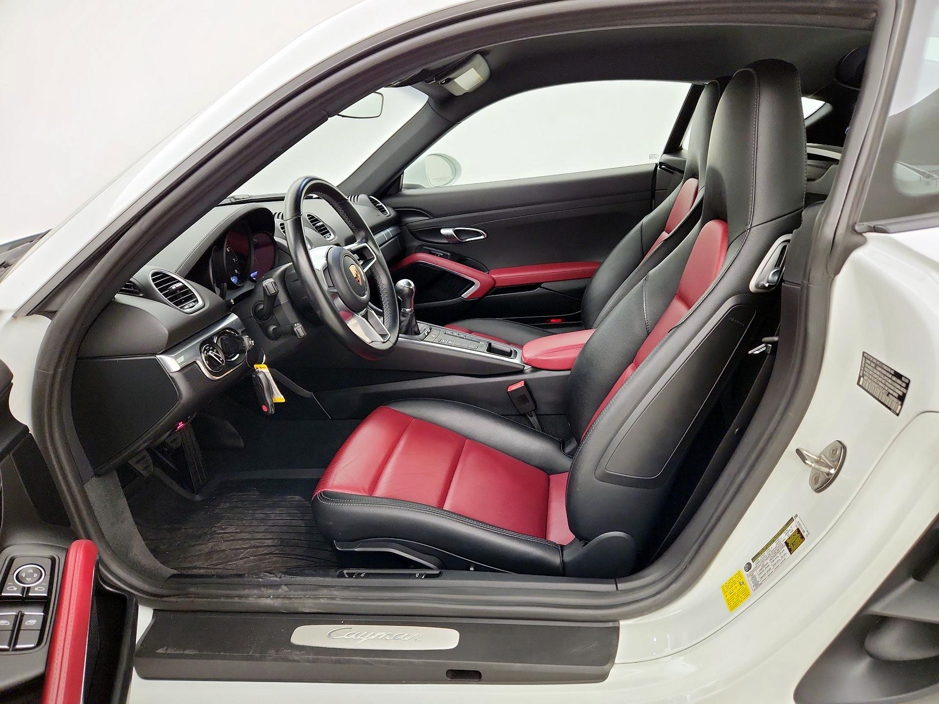 Thumbnail: 2019 Porsche 718 Cayman - 11