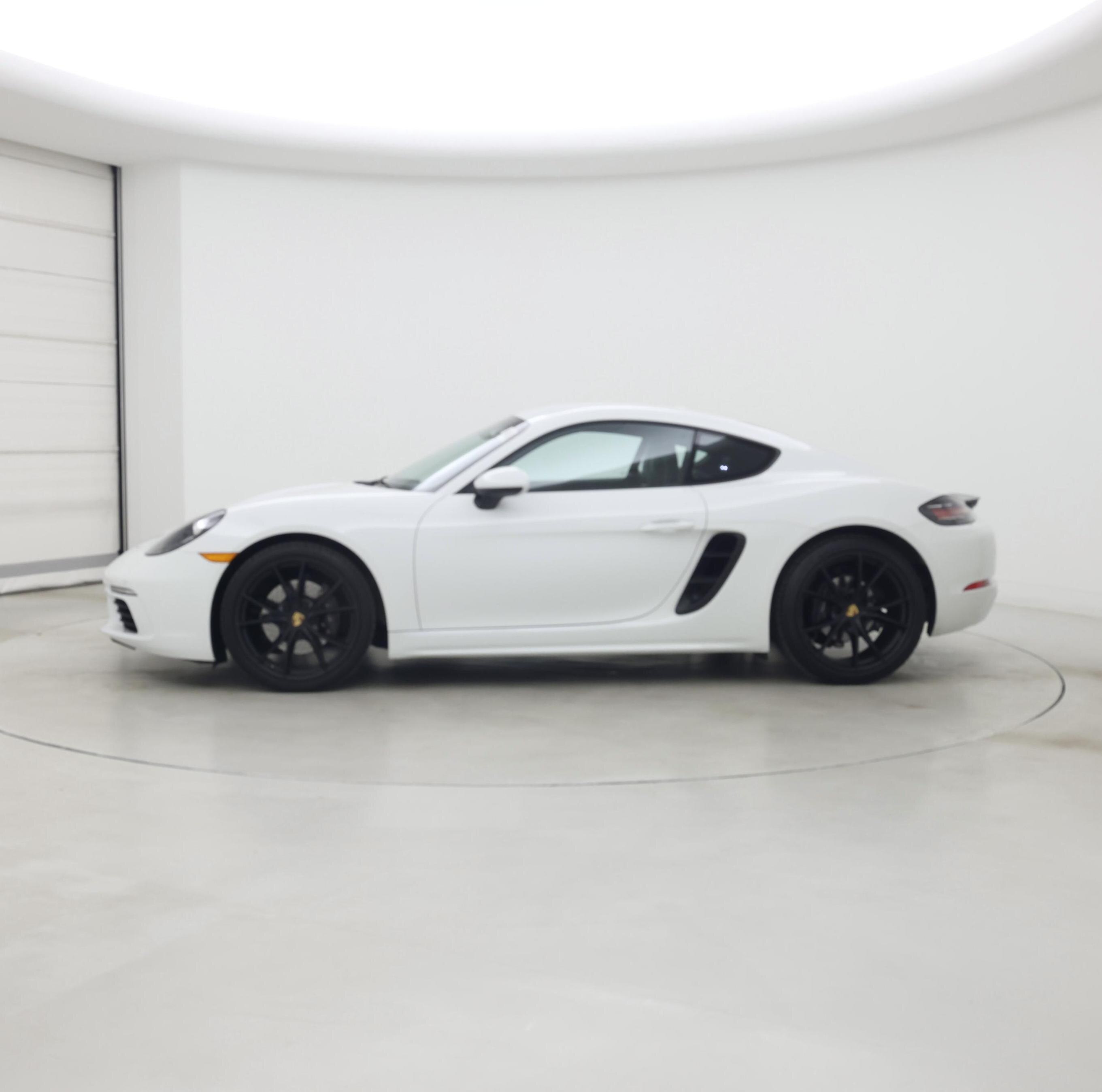 Thumbnail: 2019 Porsche 718 Cayman - 3