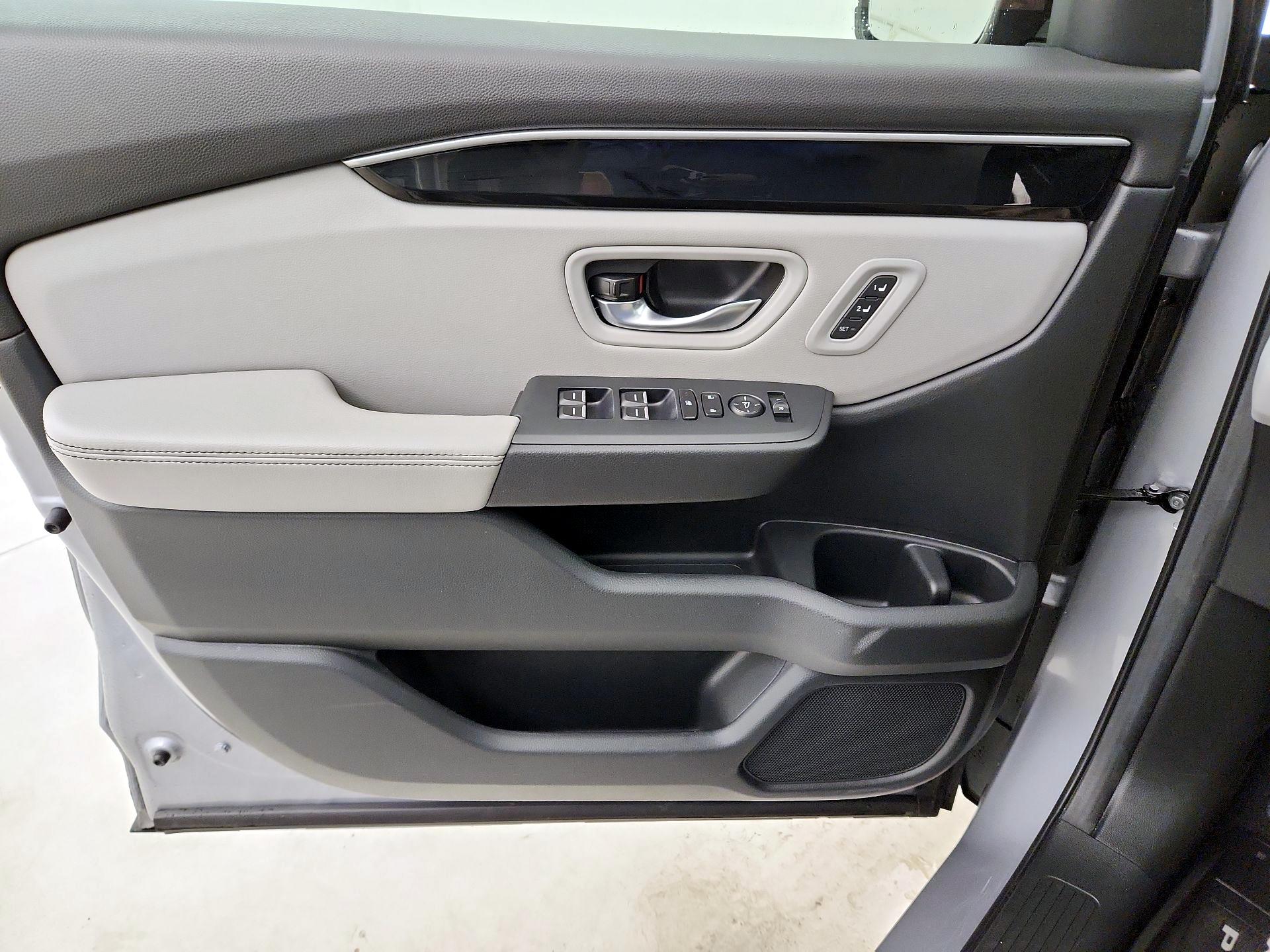 Thumbnail: 2025 Honda Pilot - 12