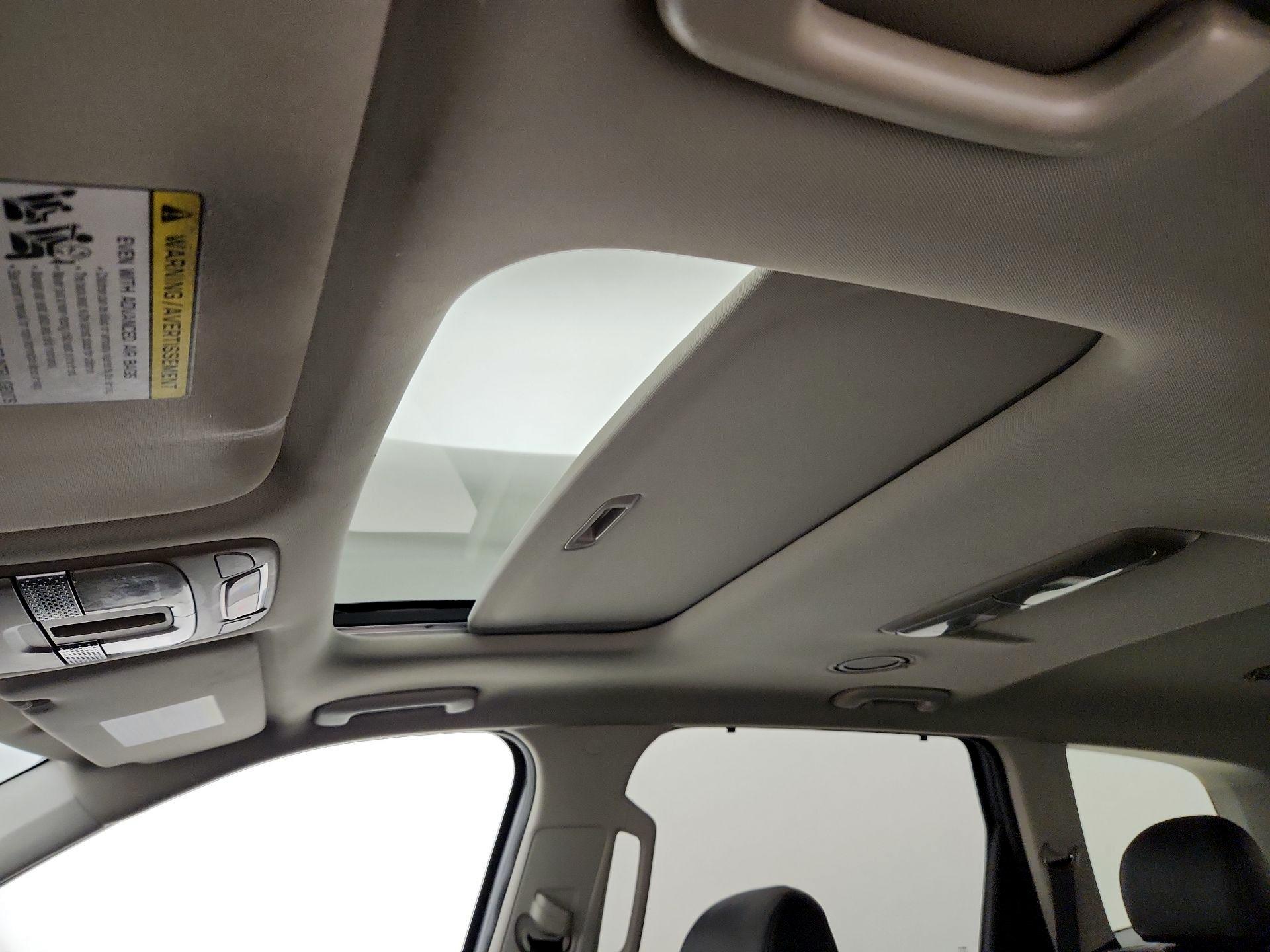 Thumbnail: 2024 Kia Telluride - 20