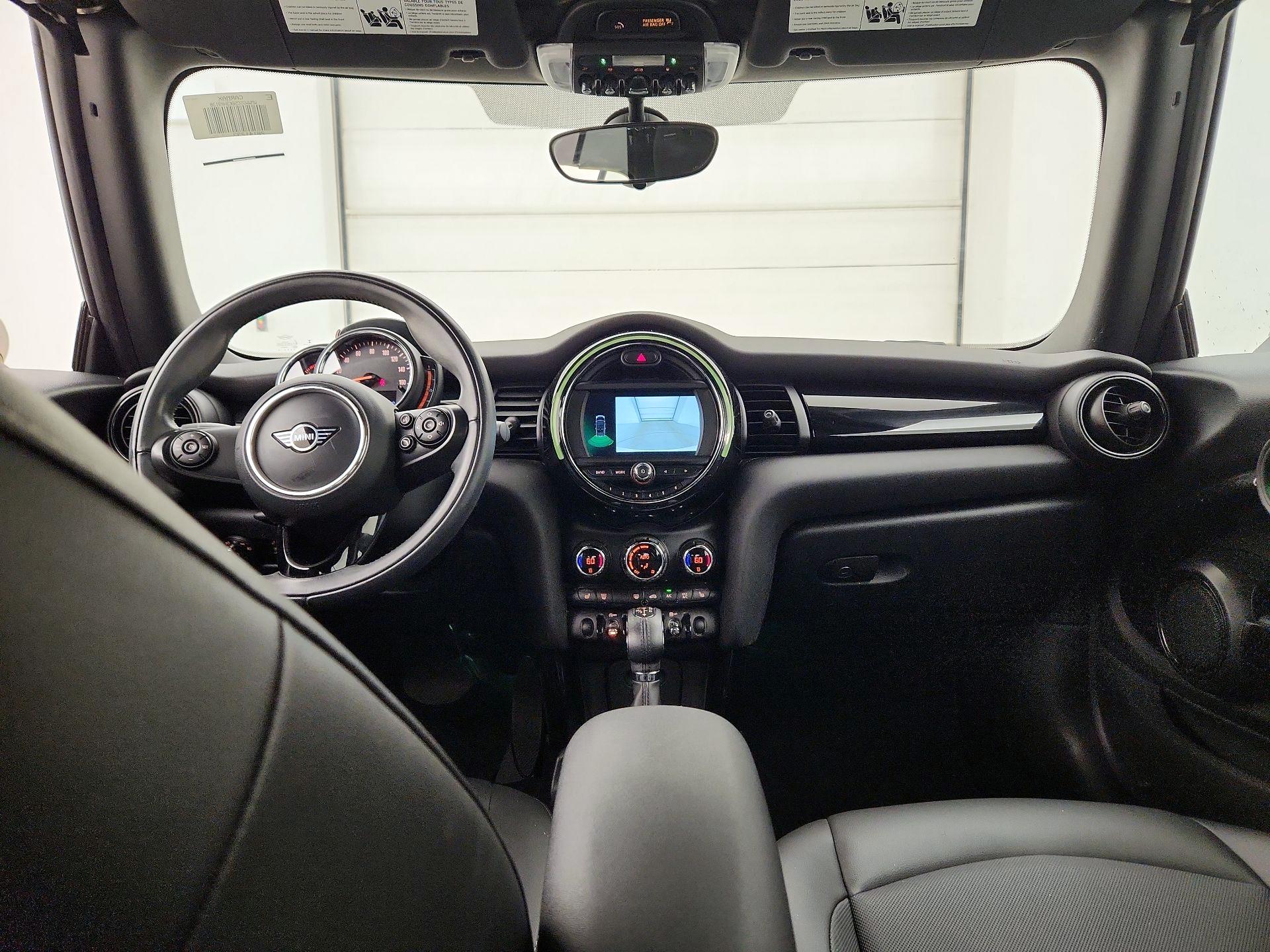 Thumbnail: 2019 MINI Cooper - 9