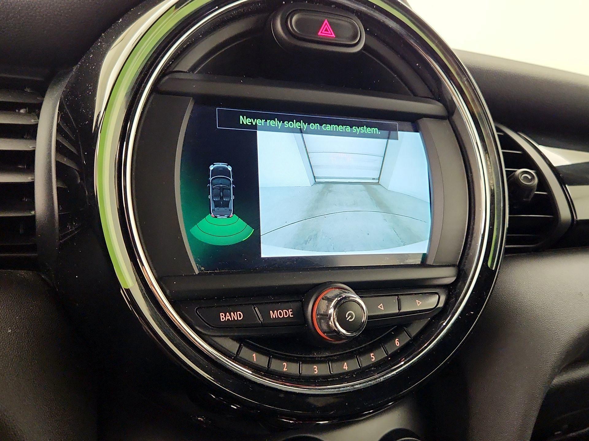 Thumbnail: 2019 MINI Cooper - 14