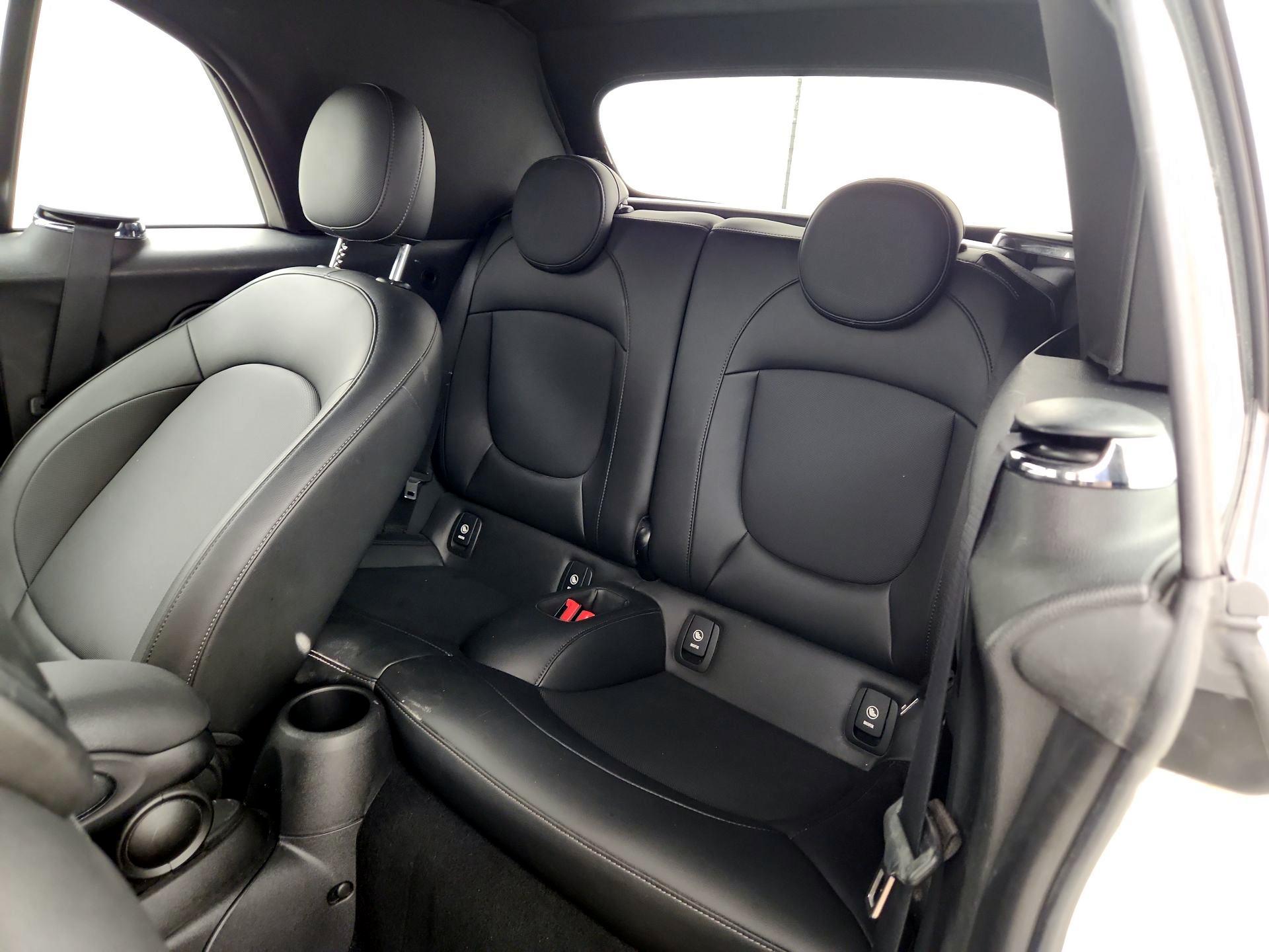 Thumbnail: 2019 MINI Cooper - 19