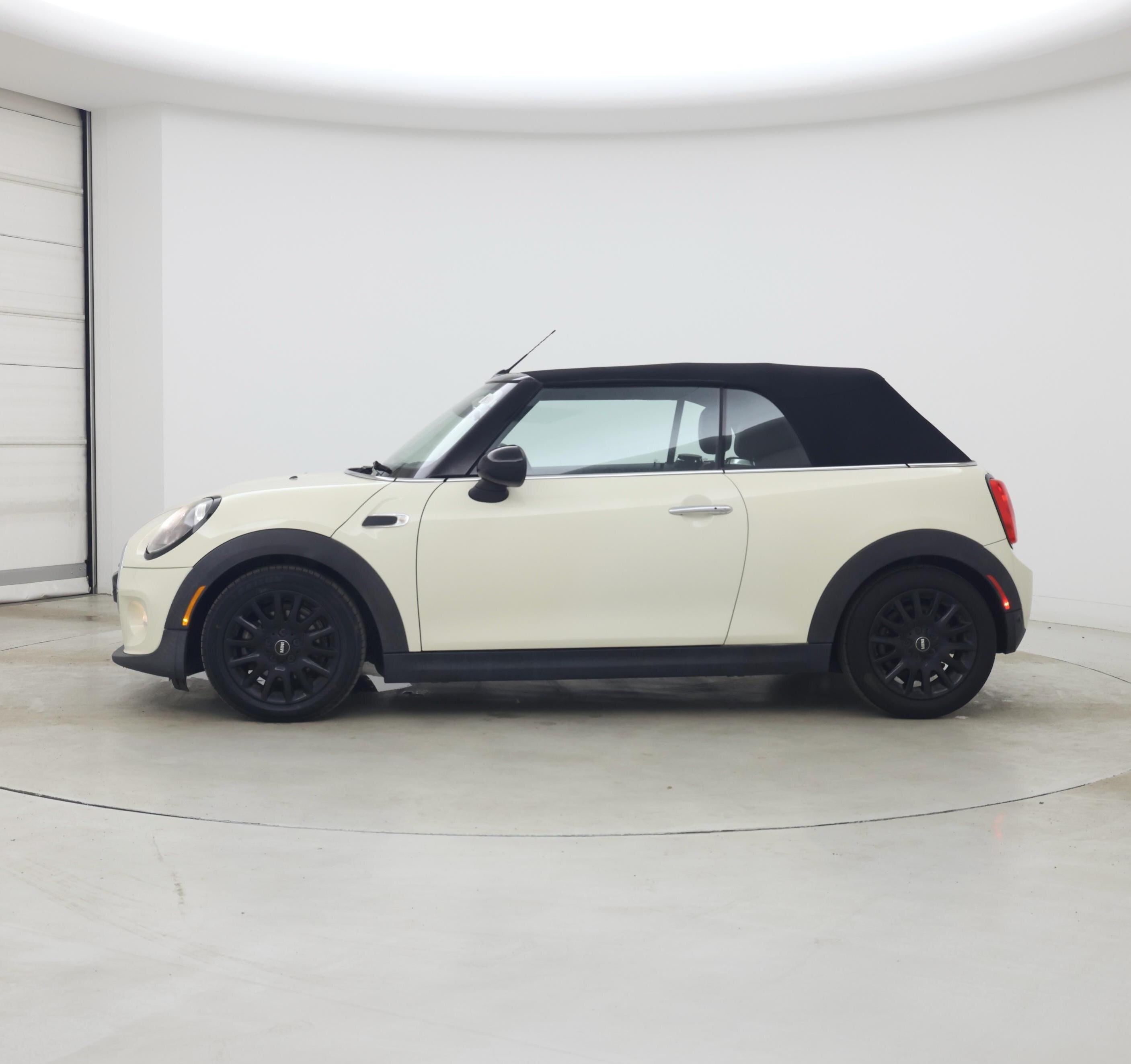 Thumbnail: 2019 MINI Cooper - 3