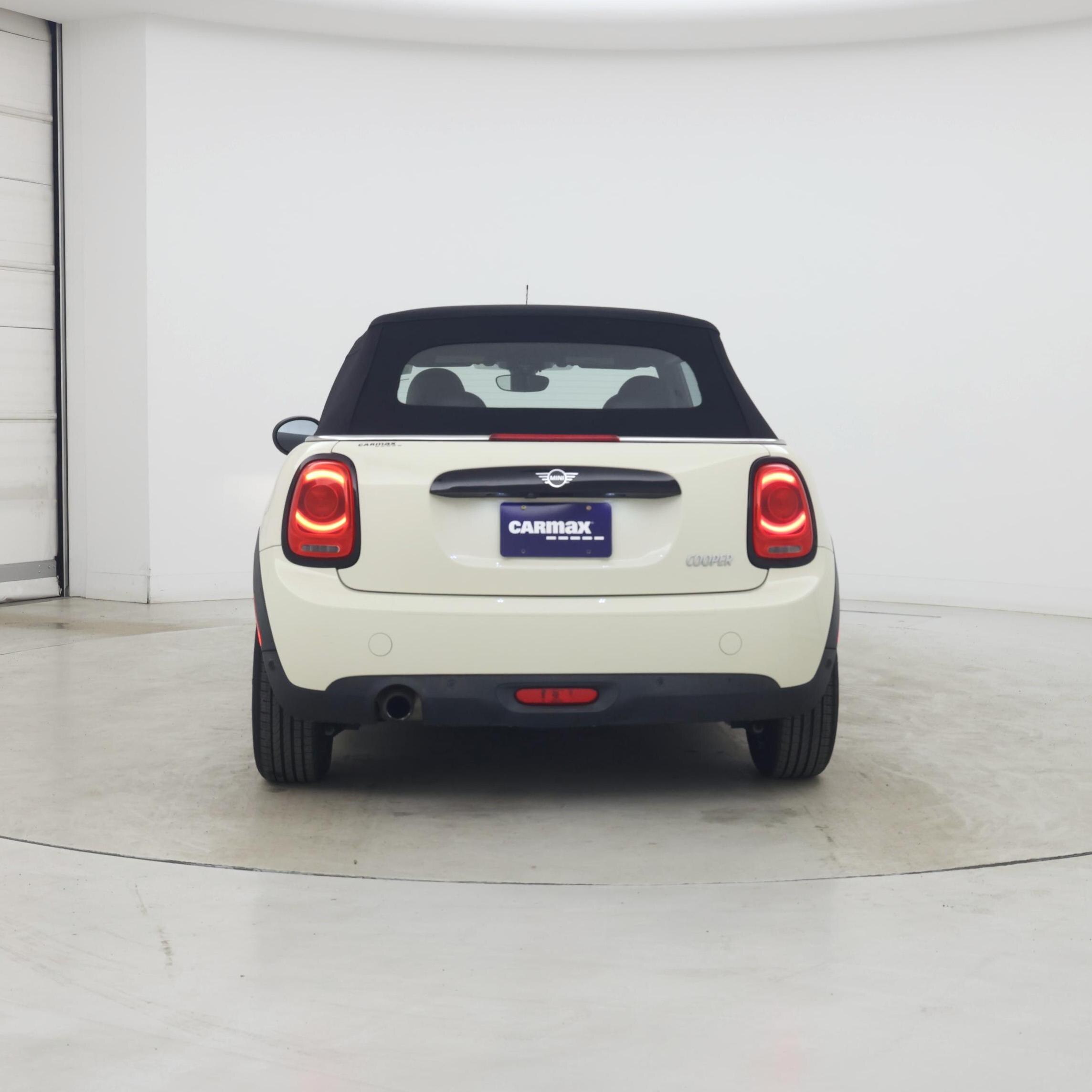 Thumbnail: 2019 MINI Cooper - 6