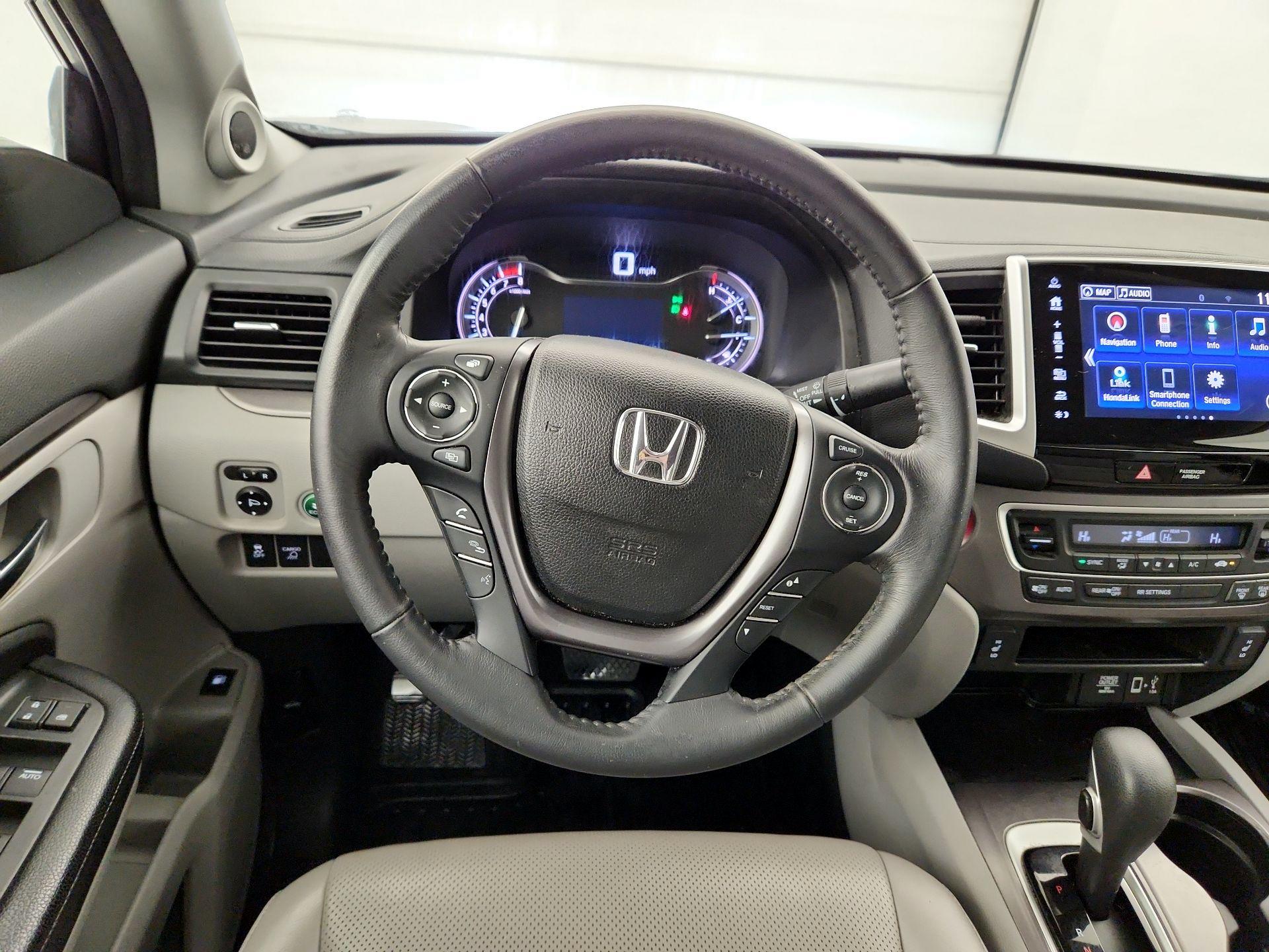 Thumbnail: 2017 Honda Ridgeline - 10