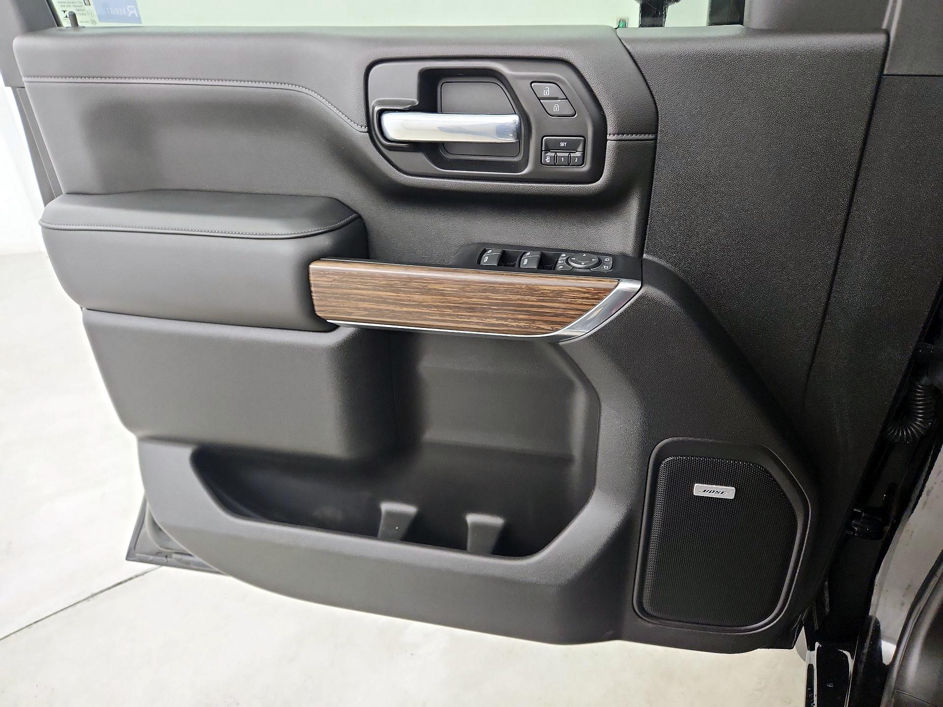 Thumbnail: 2022 Chevrolet Silverado 2500 - 12