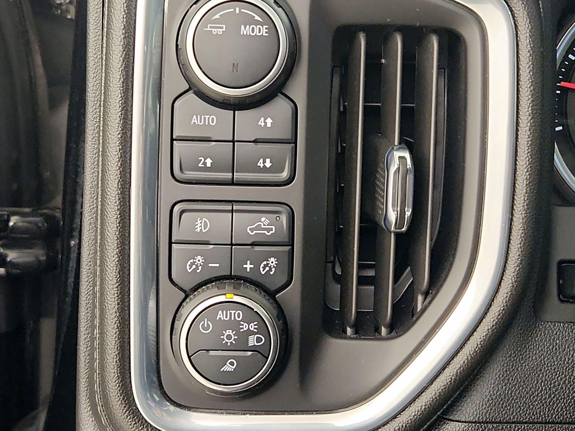 Thumbnail: 2022 Chevrolet Silverado 2500 - 13